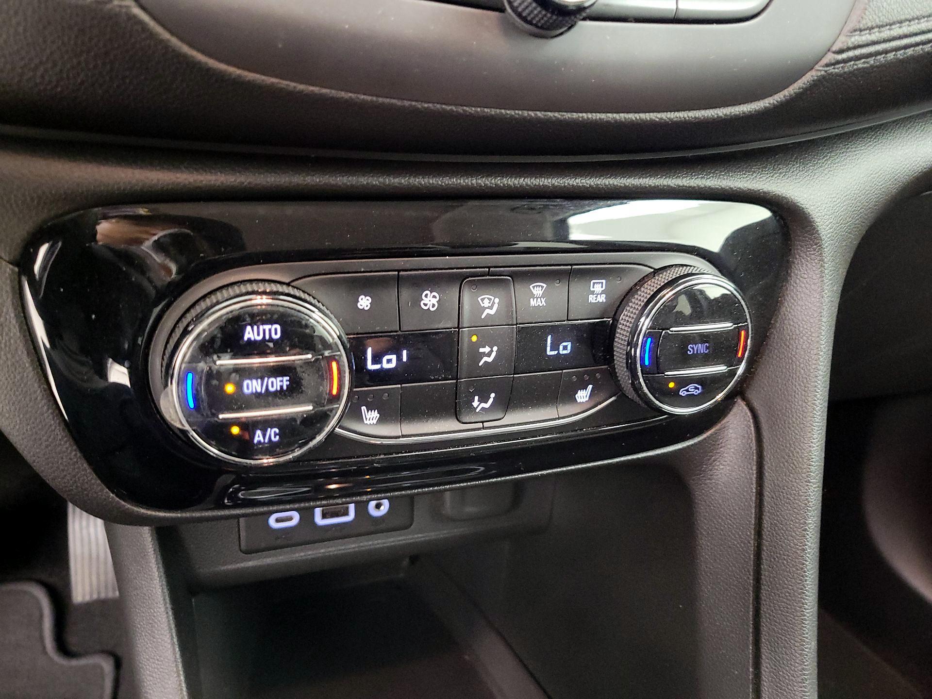 Thumbnail: 2020 Buick Encore GX - 17