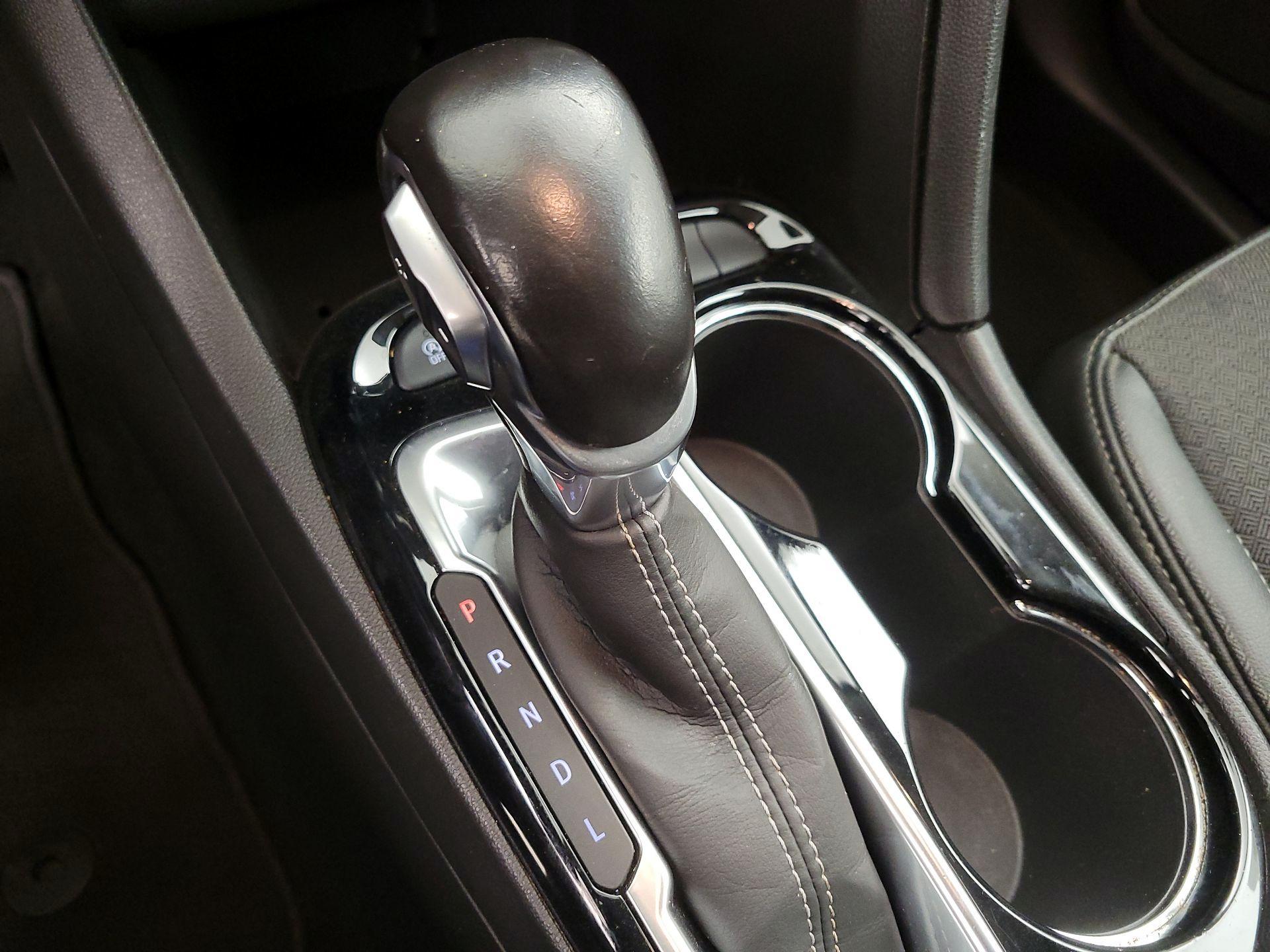 Thumbnail: 2020 Buick Encore GX - 18