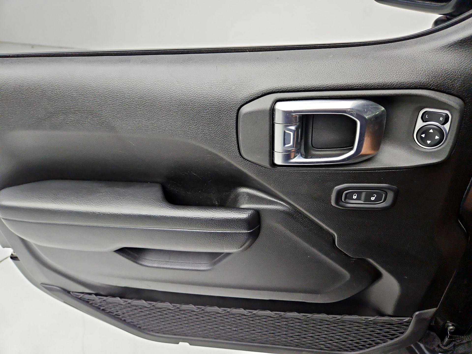 Thumbnail: 2024 Jeep Wrangler - 12