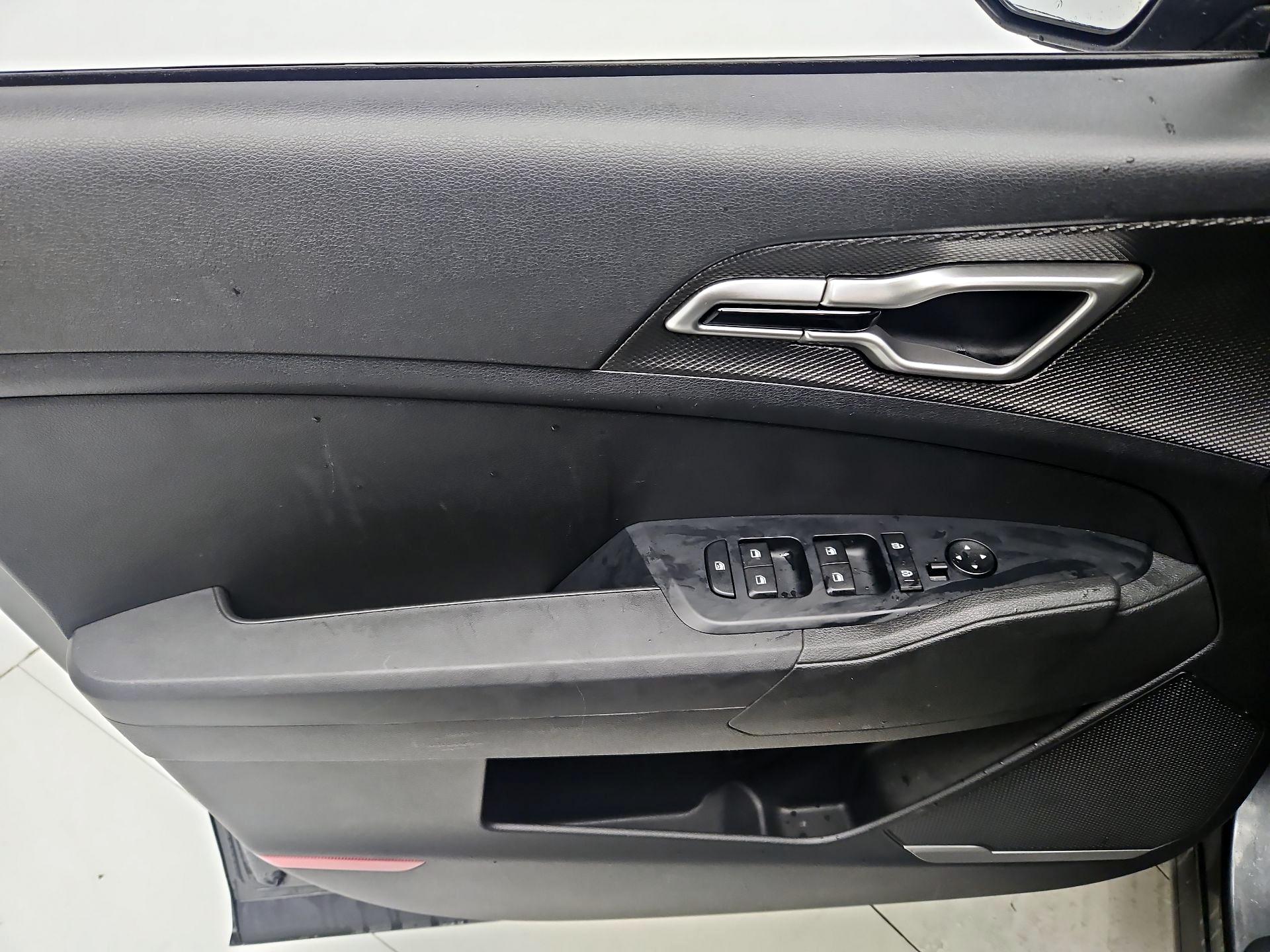 Thumbnail: 2024 Kia Sportage - 12