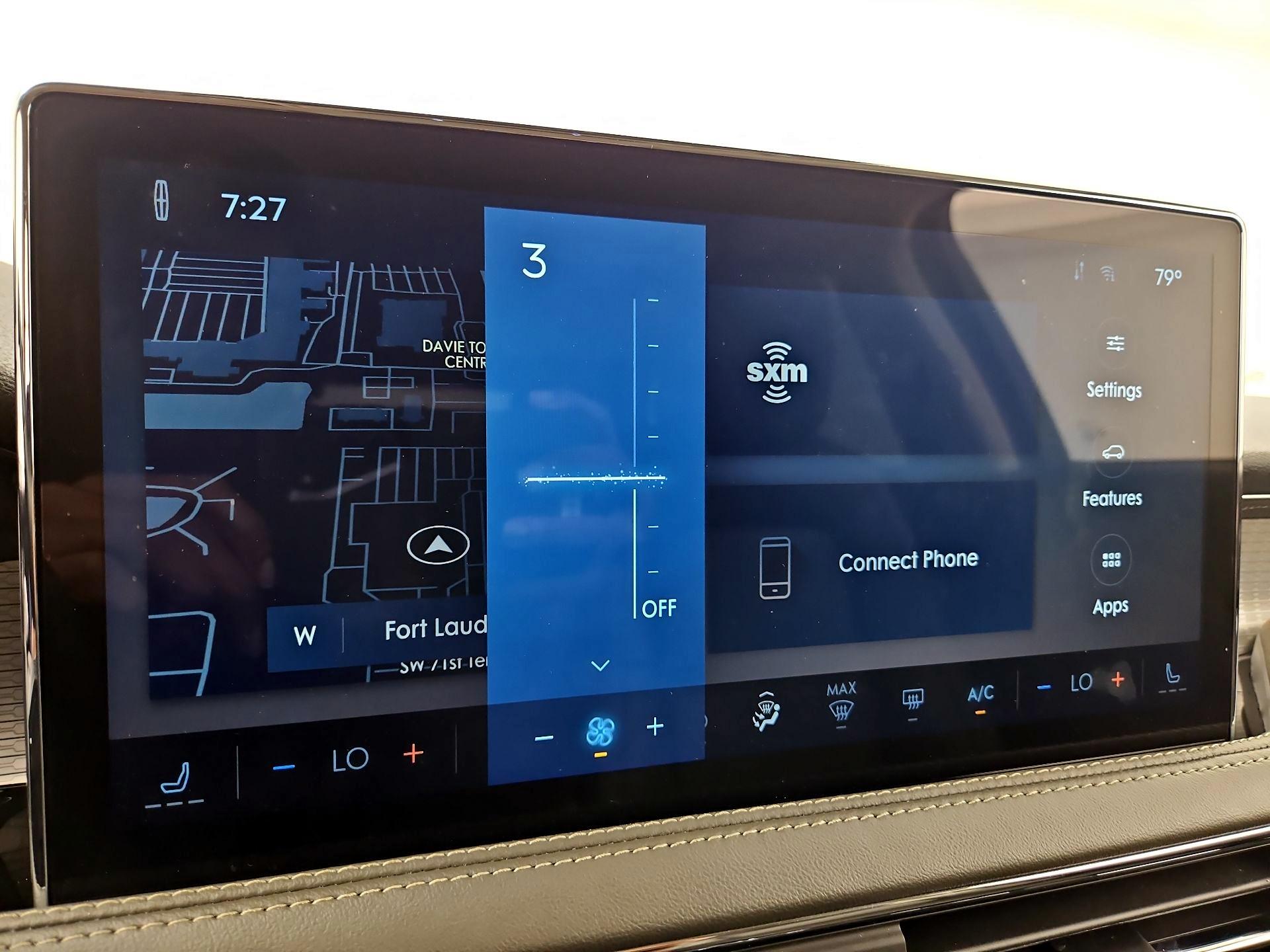 Thumbnail: 2023 Lincoln Corsair - 17