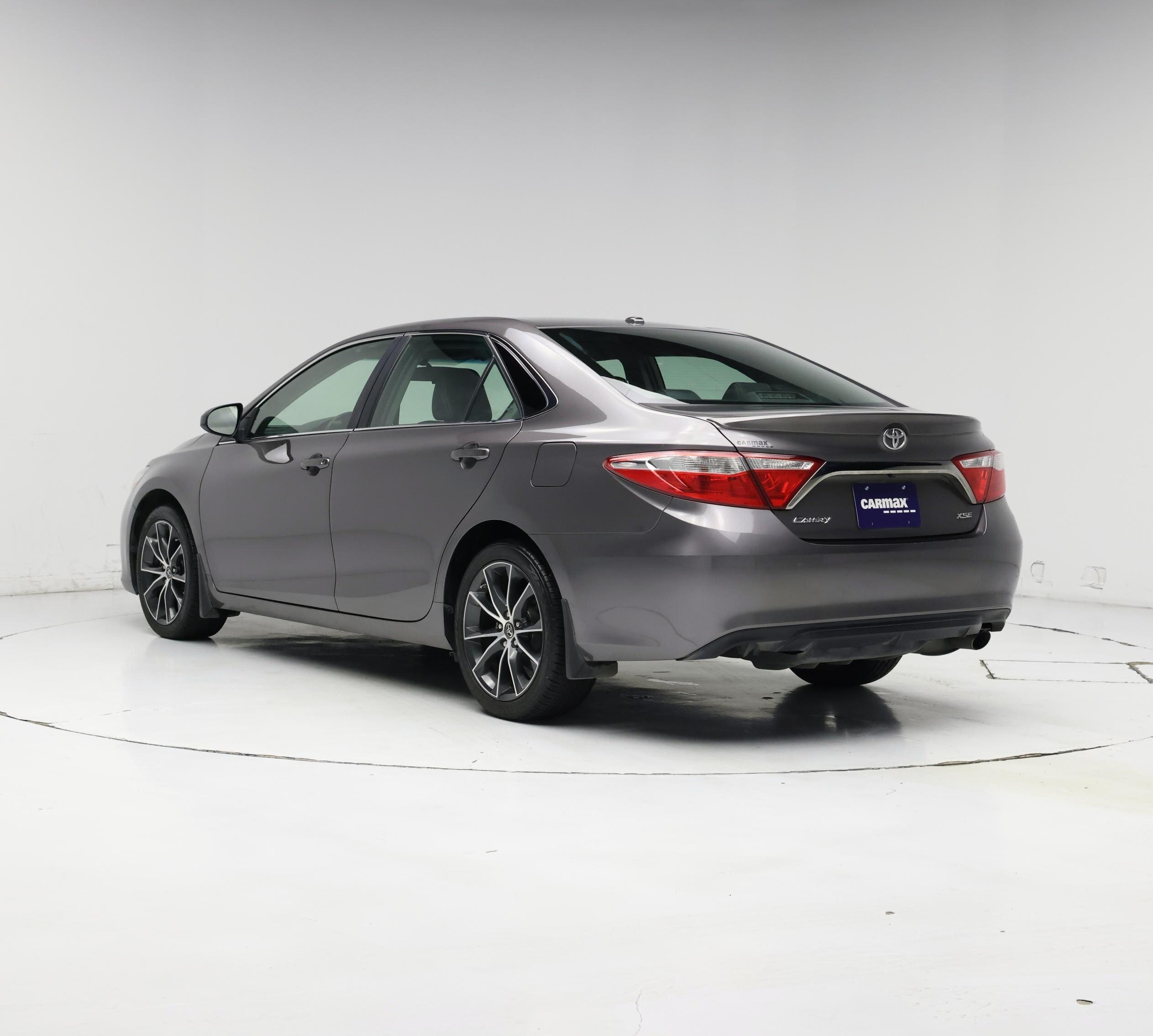 Thumbnail: 2015 Toyota Camry - 2