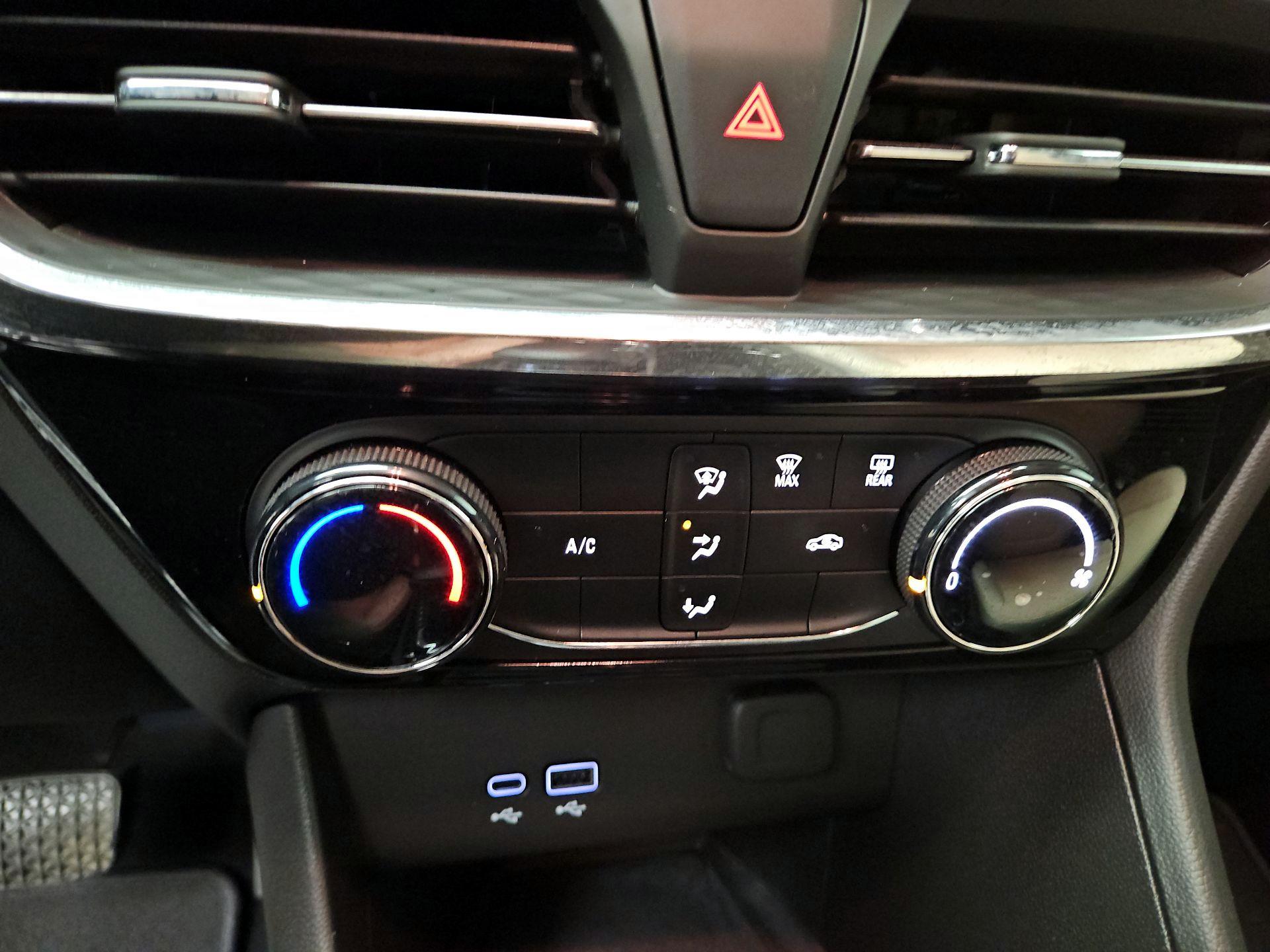 Thumbnail: 2025 Buick Encore GX - 16