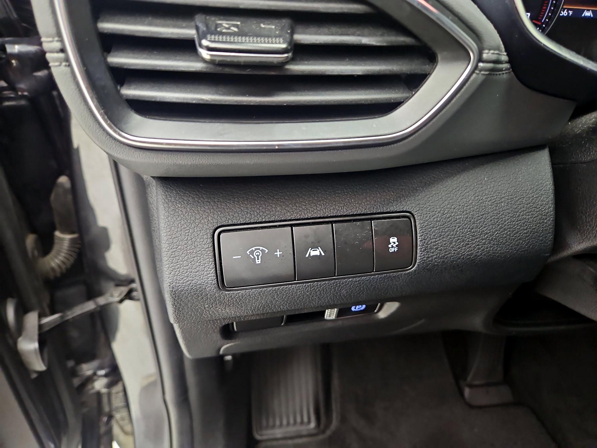 Thumbnail: 2022 Hyundai Santa Fe - 13