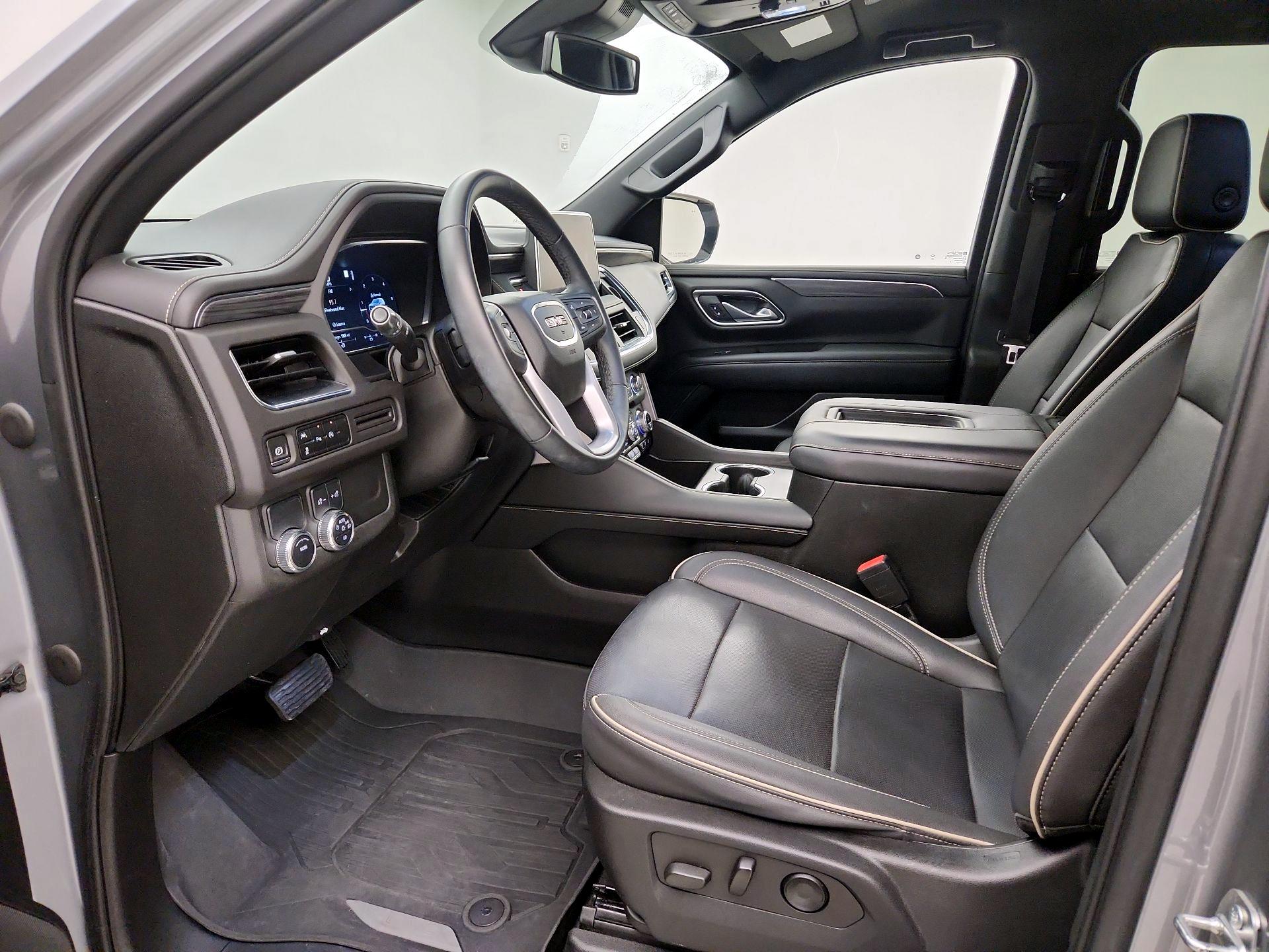 Thumbnail: 2023 GMC Yukon XL - 11