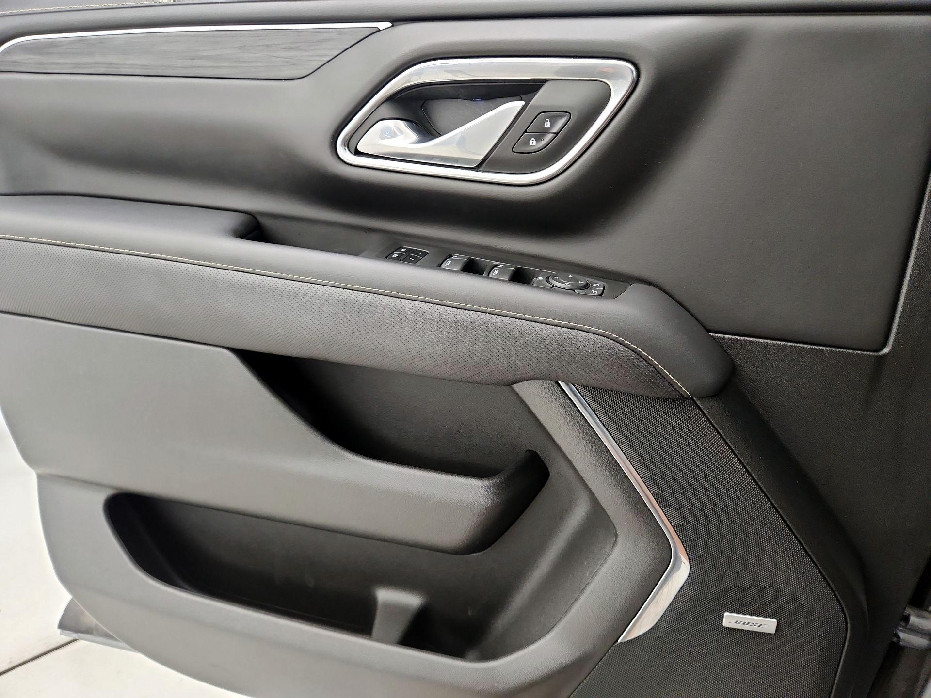 Thumbnail: 2023 GMC Yukon XL - 12