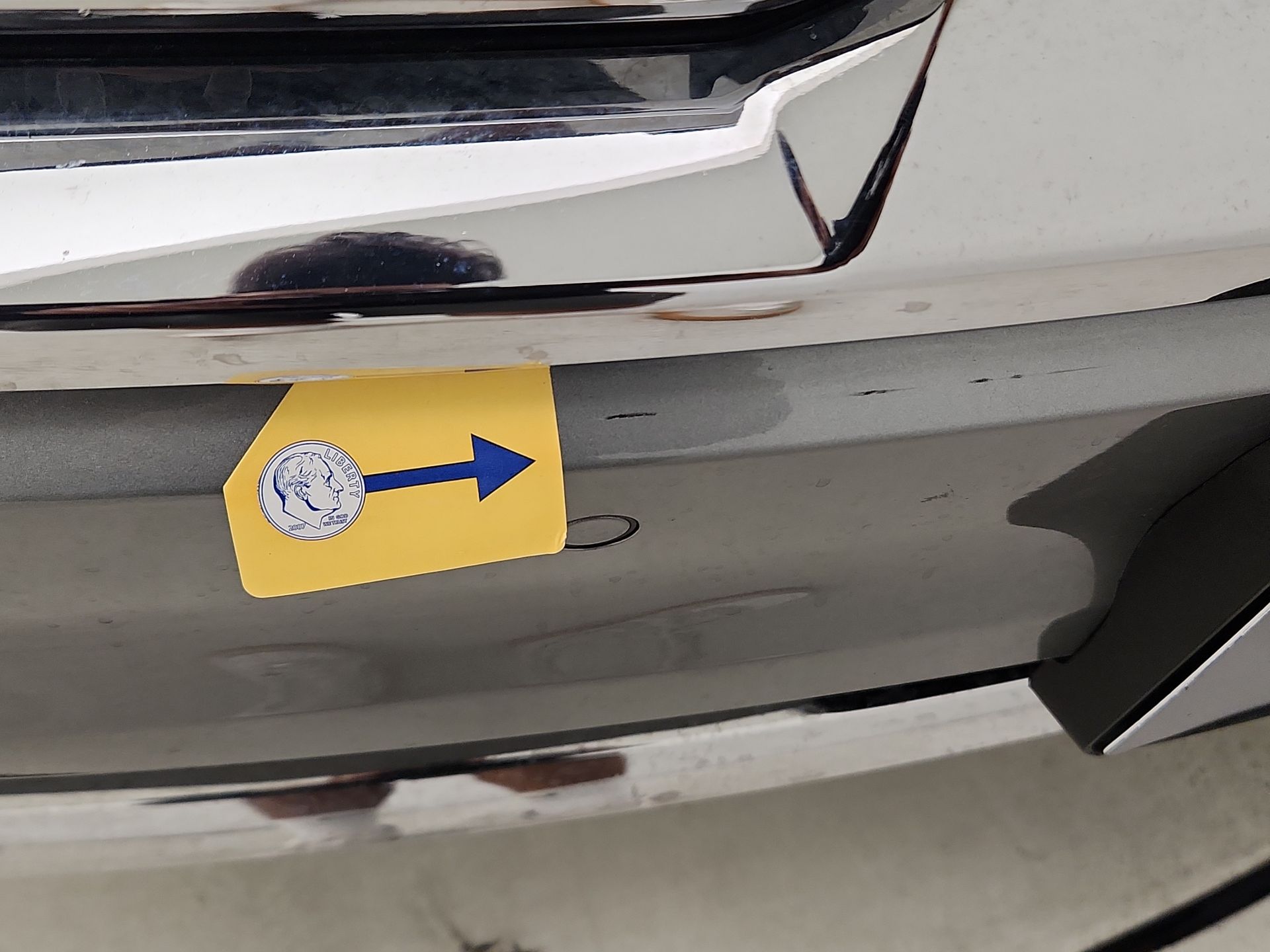 Thumbnail: 2023 GMC Yukon XL - 19