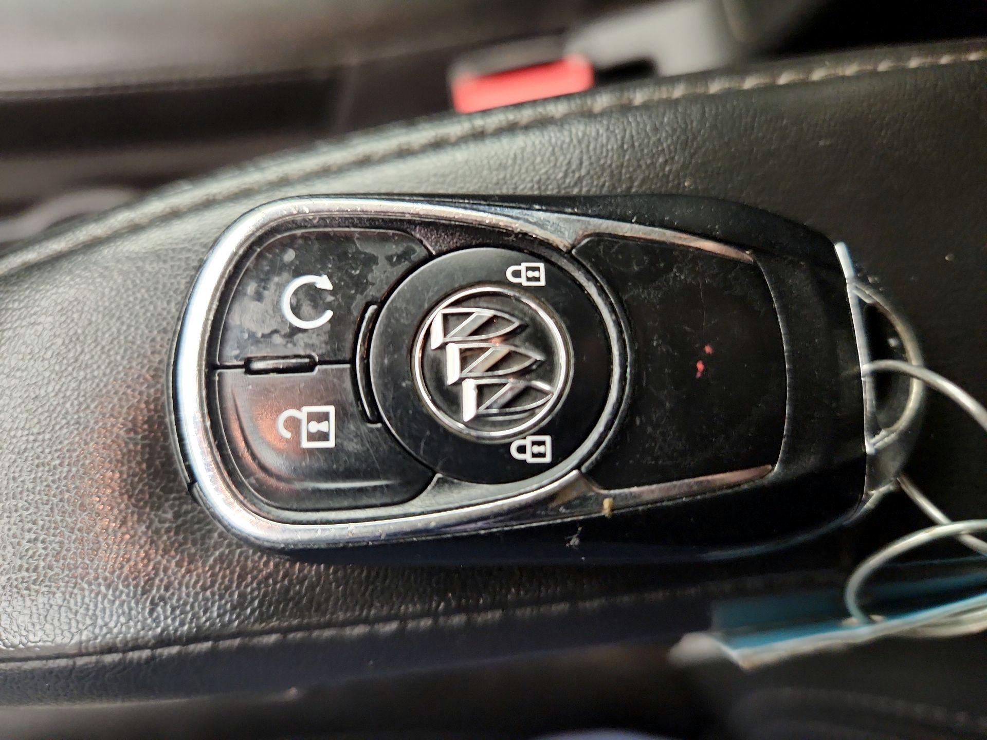 Thumbnail: 2019 Buick Encore - 18