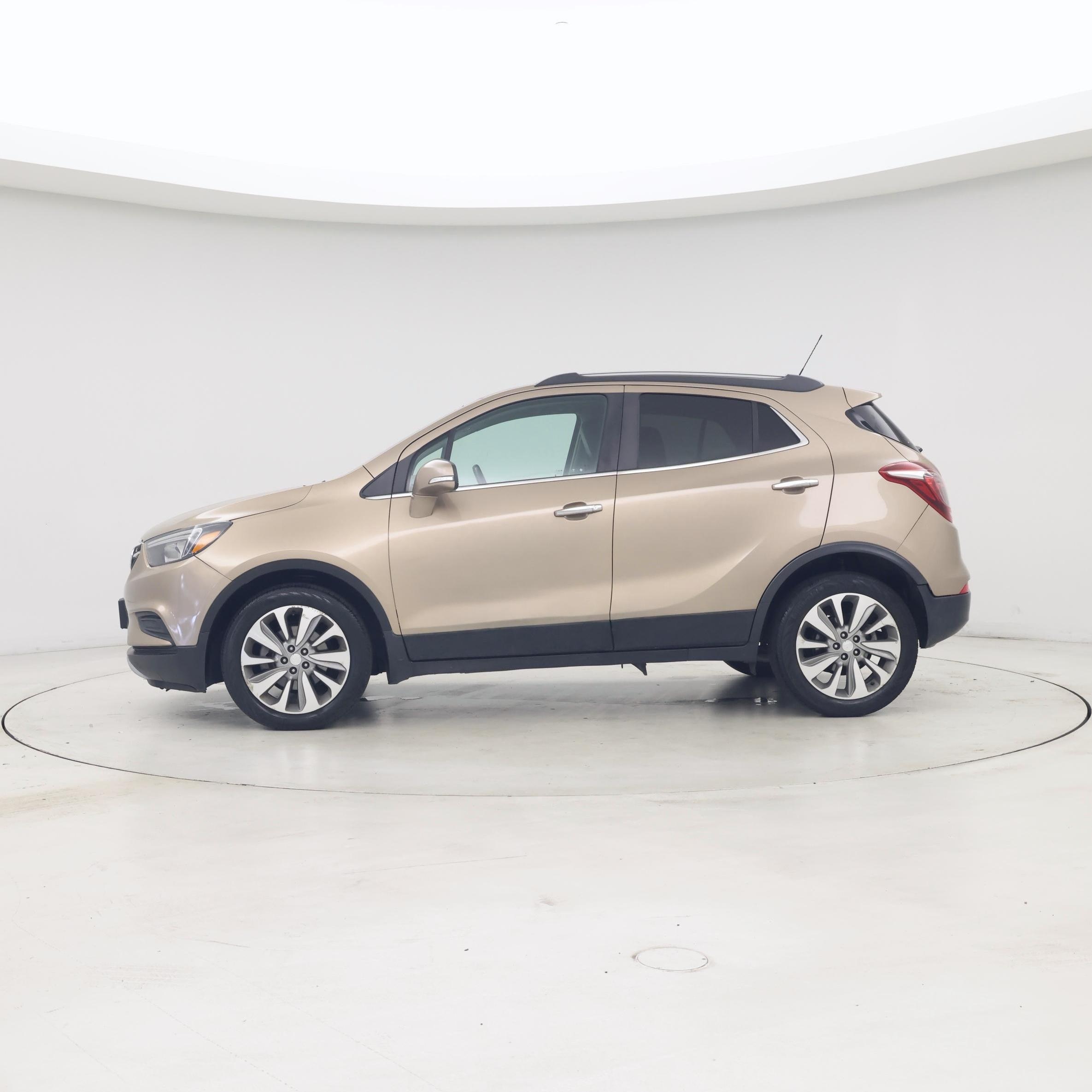 Thumbnail: 2019 Buick Encore - 3
