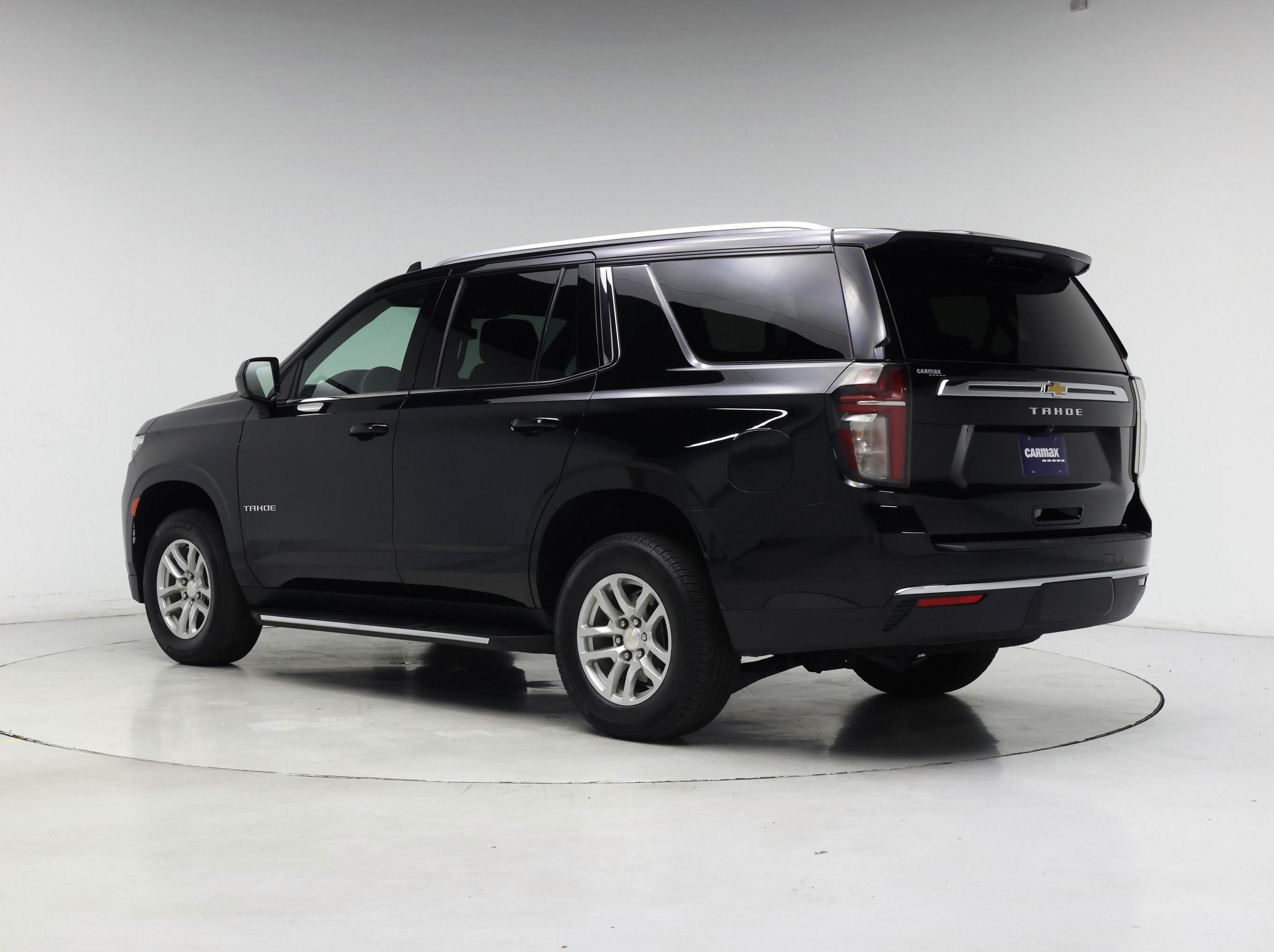 Thumbnail: 2023 Chevrolet Tahoe - 2