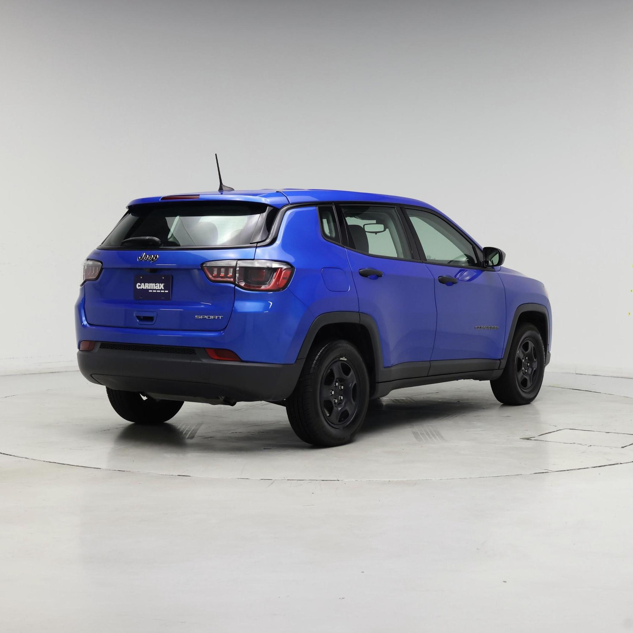 Thumbnail: 2021 Jeep Compass - 8