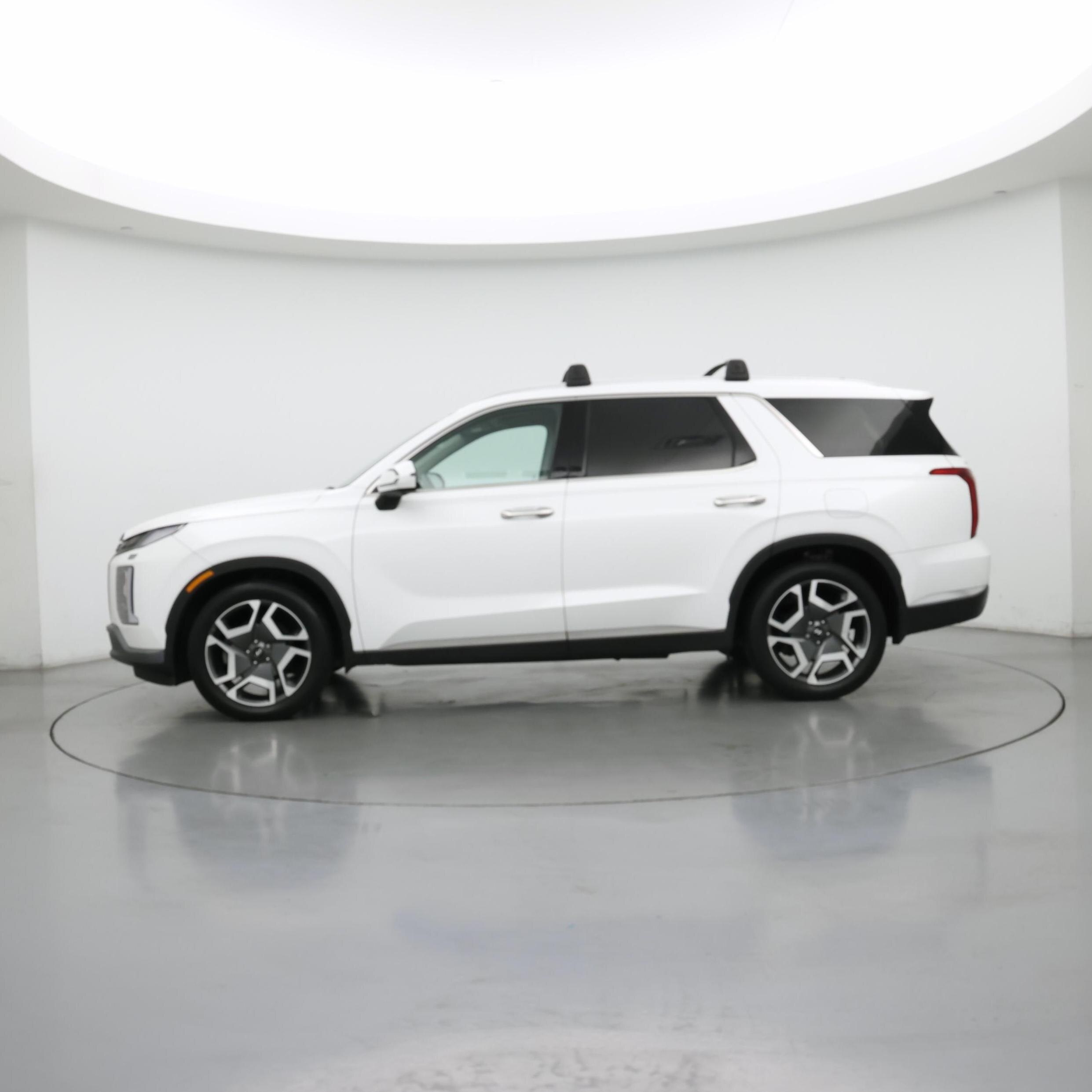 Thumbnail: 2023 Hyundai Palisade - 3