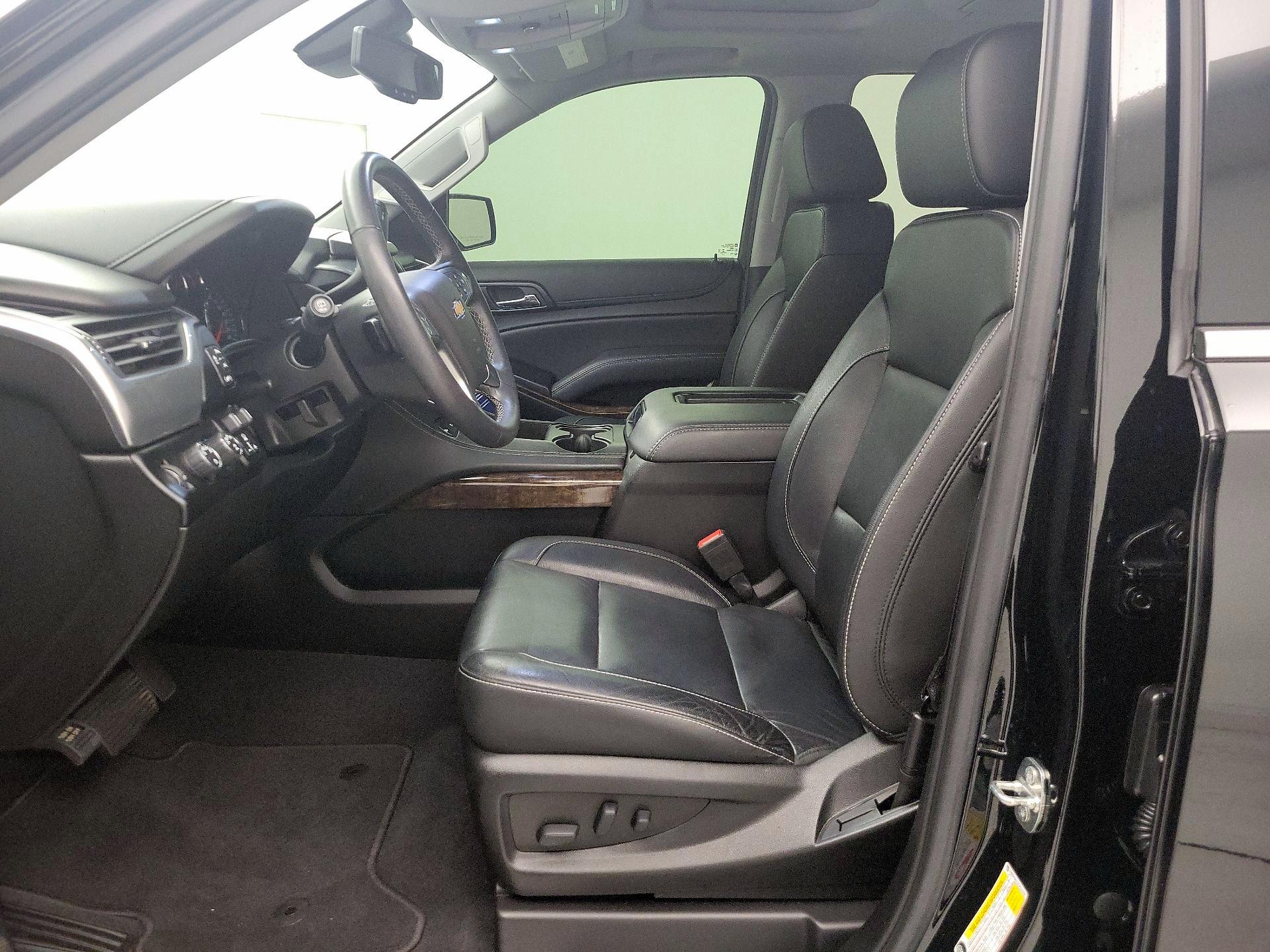 Thumbnail: 2020 Chevrolet Tahoe - 11