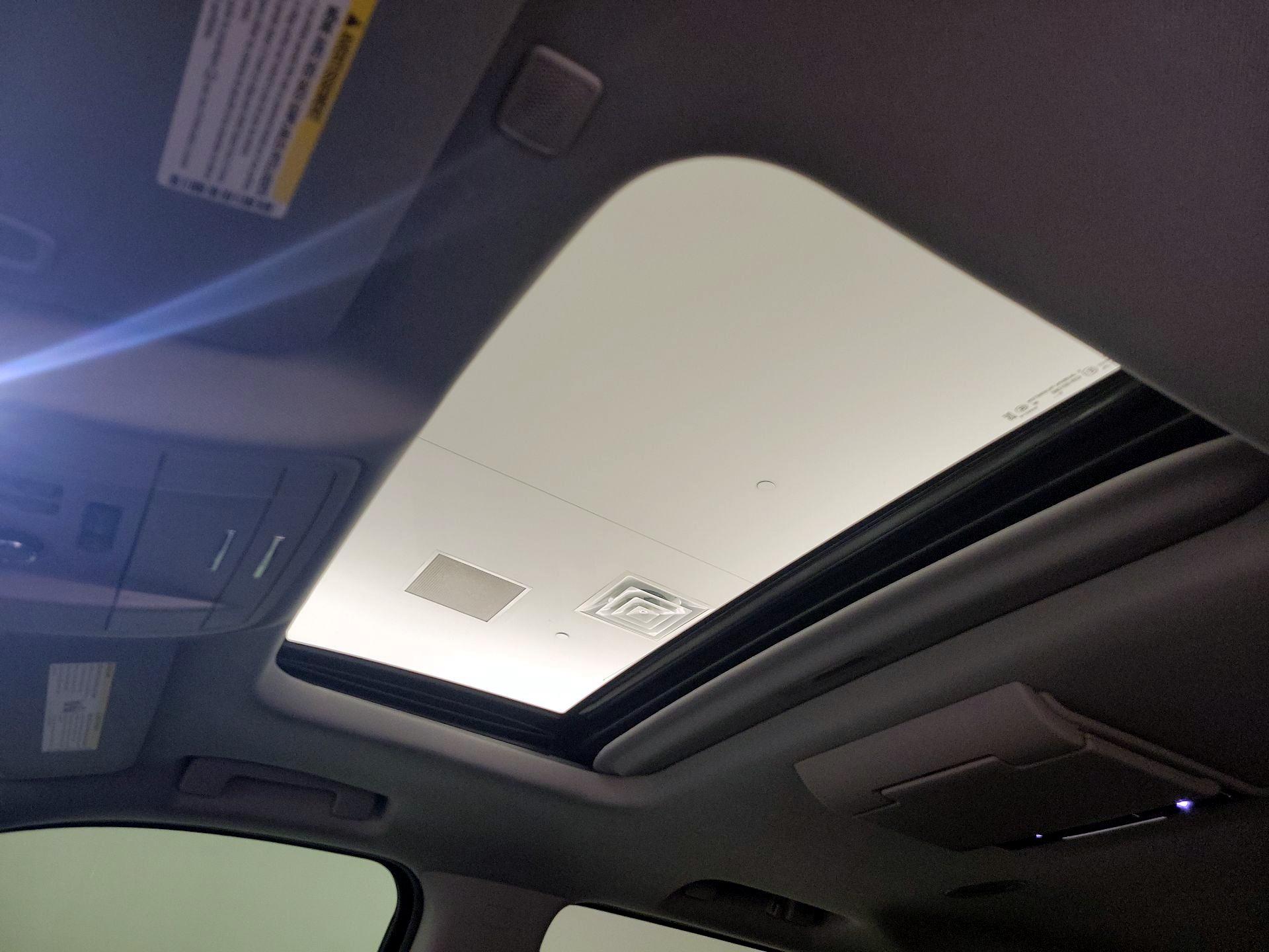 Thumbnail: 2020 Chevrolet Tahoe - 19