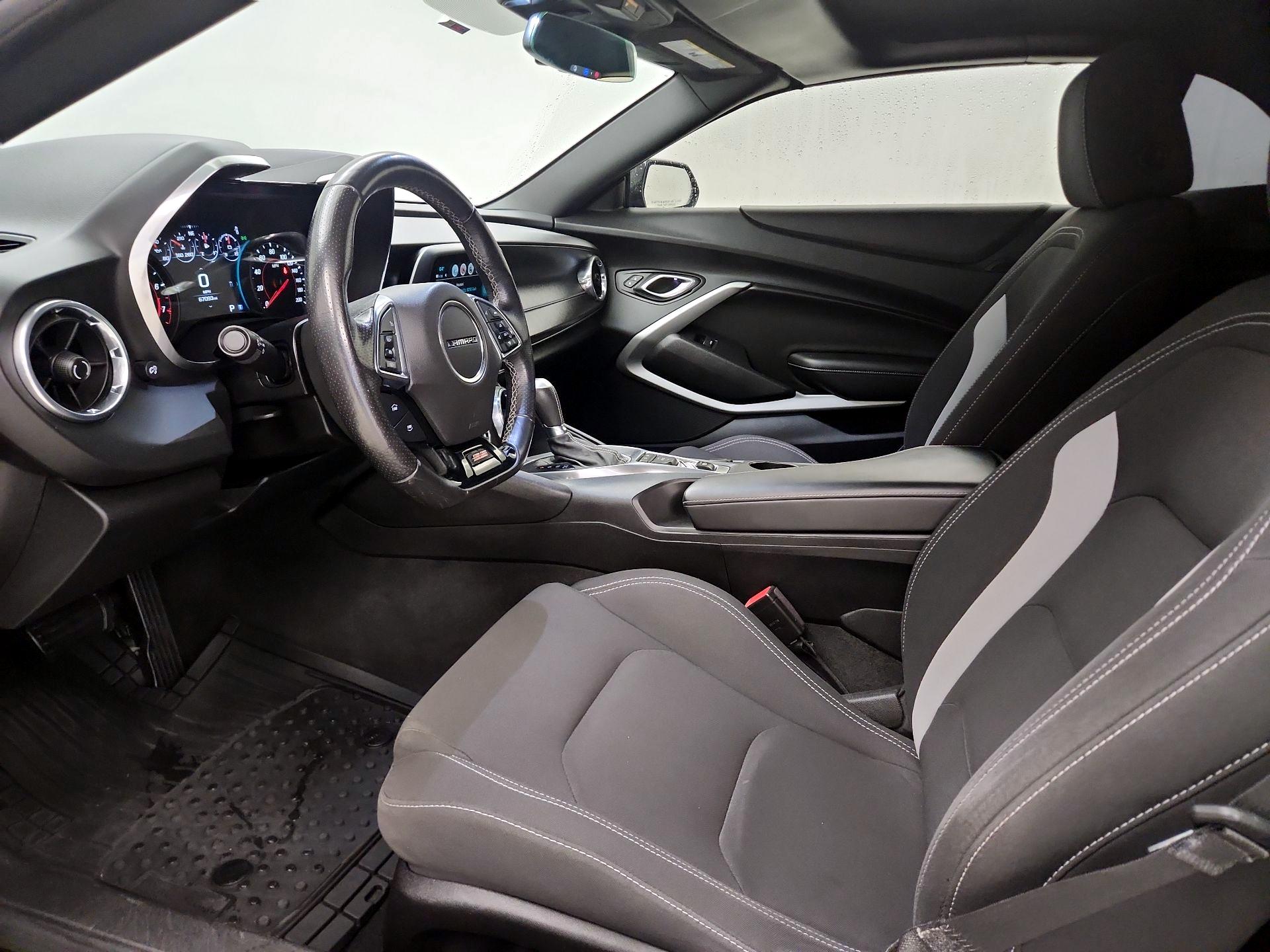 Thumbnail: 2018 Chevrolet Camaro - 11