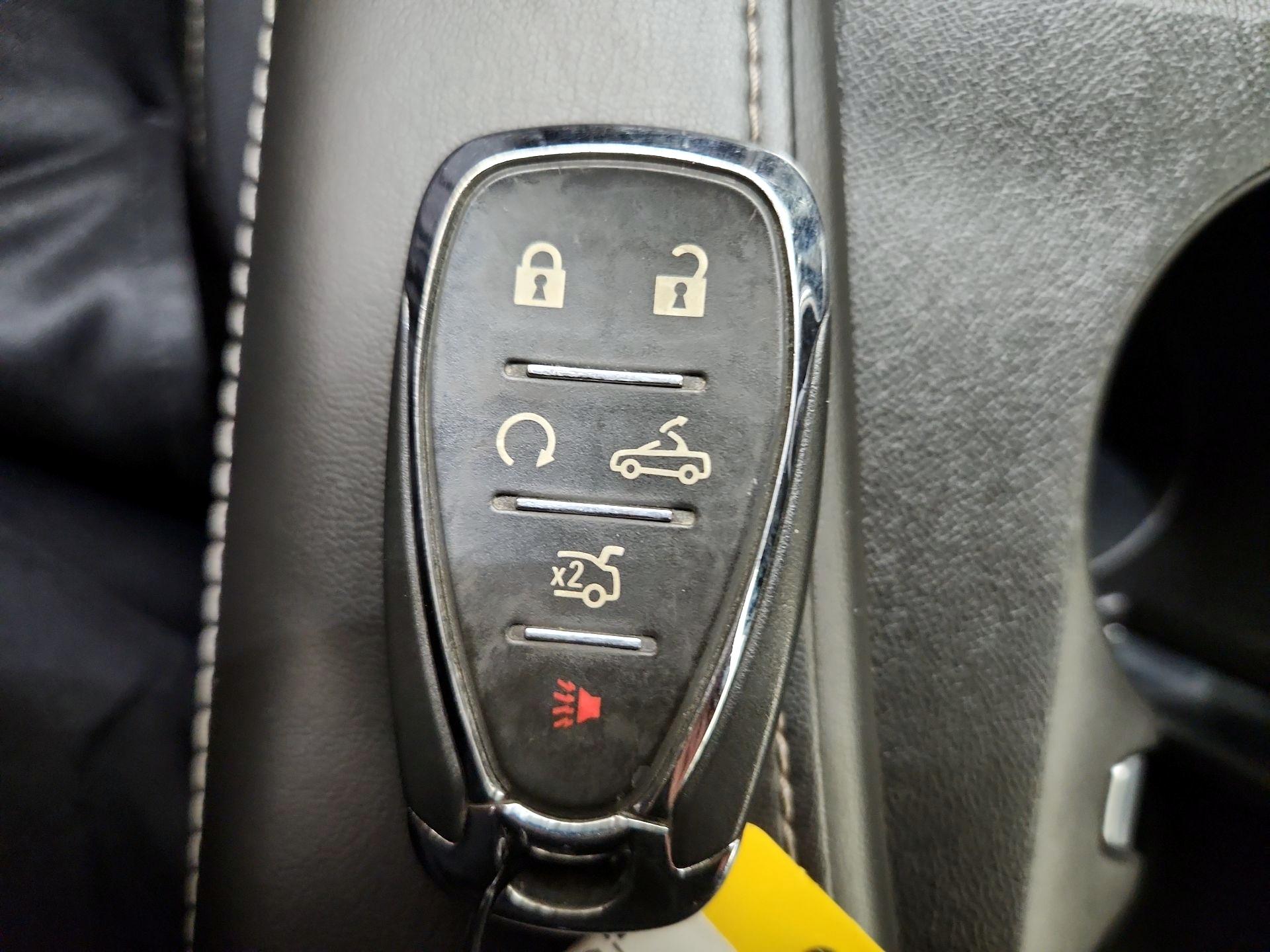 Thumbnail: 2018 Chevrolet Camaro - 18