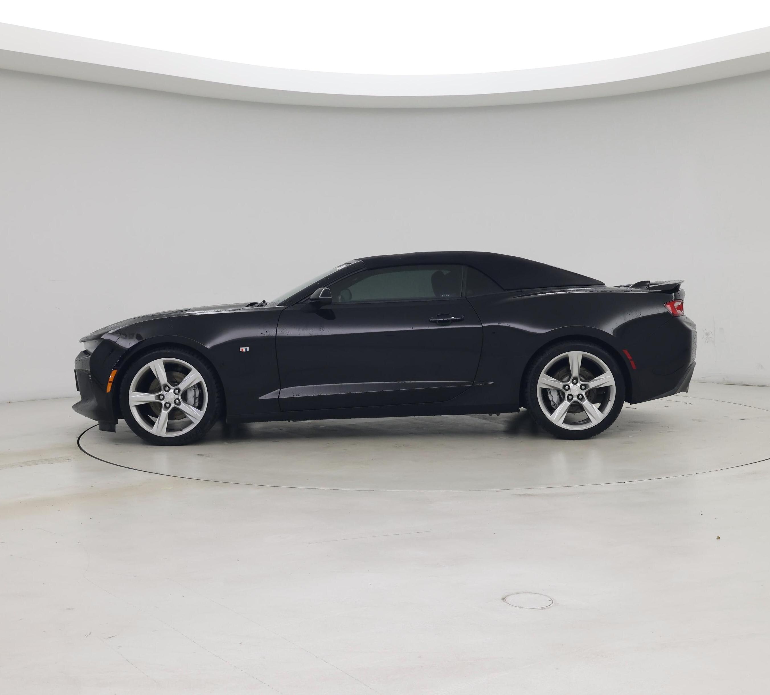 Thumbnail: 2018 Chevrolet Camaro - 3