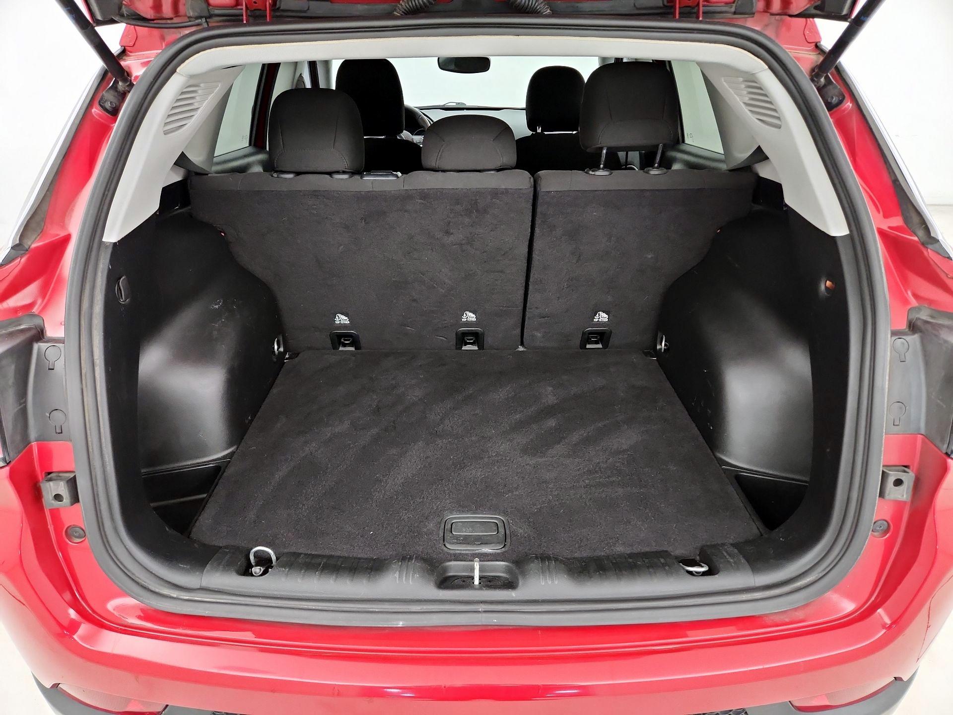 Thumbnail: 2020 Jeep Compass - 16