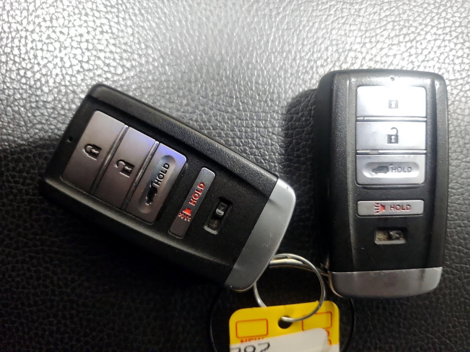 Thumbnail: 2014 Acura MDX - 18