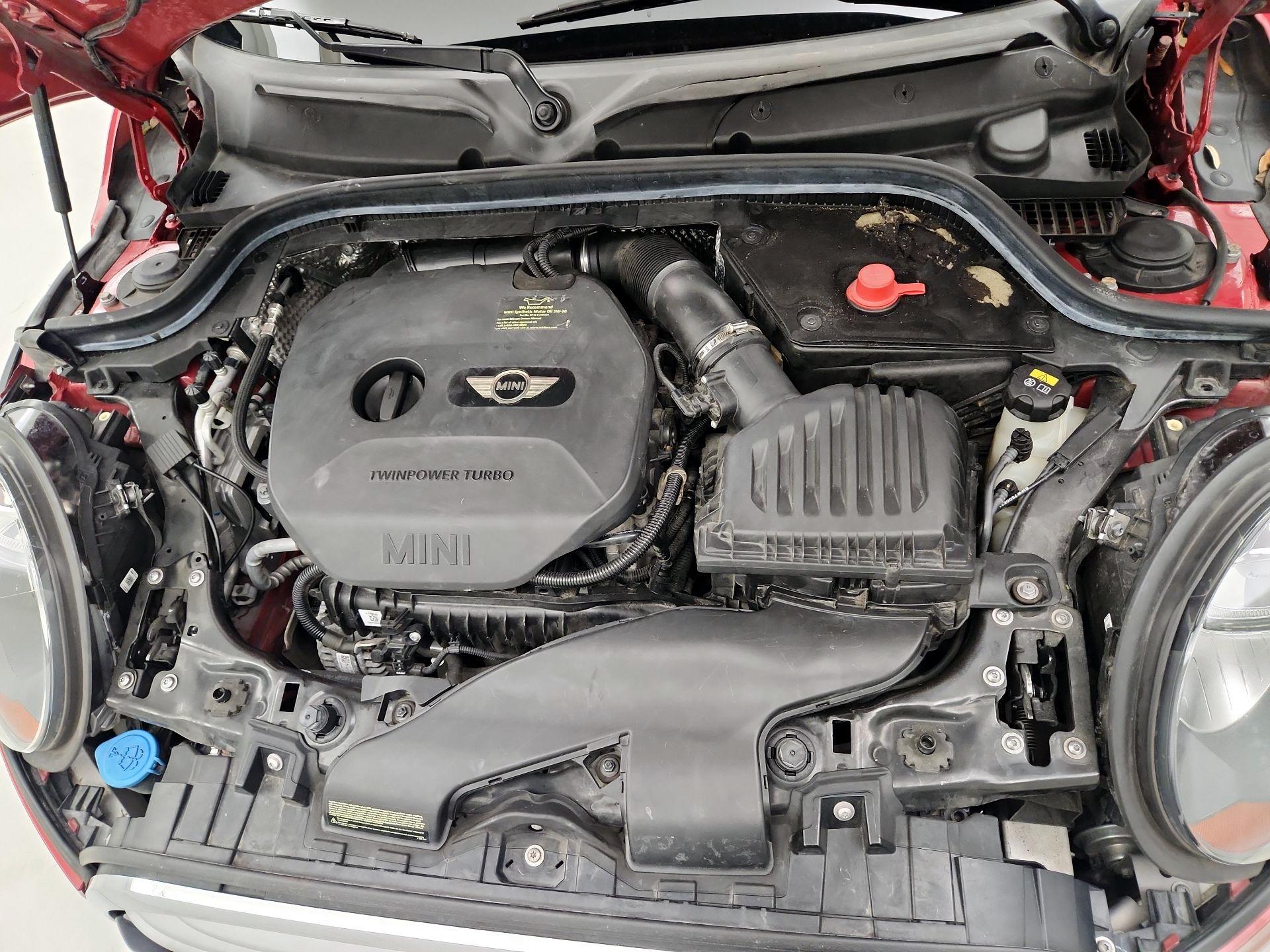 Thumbnail: 2015 MINI Cooper Hardtop - 20