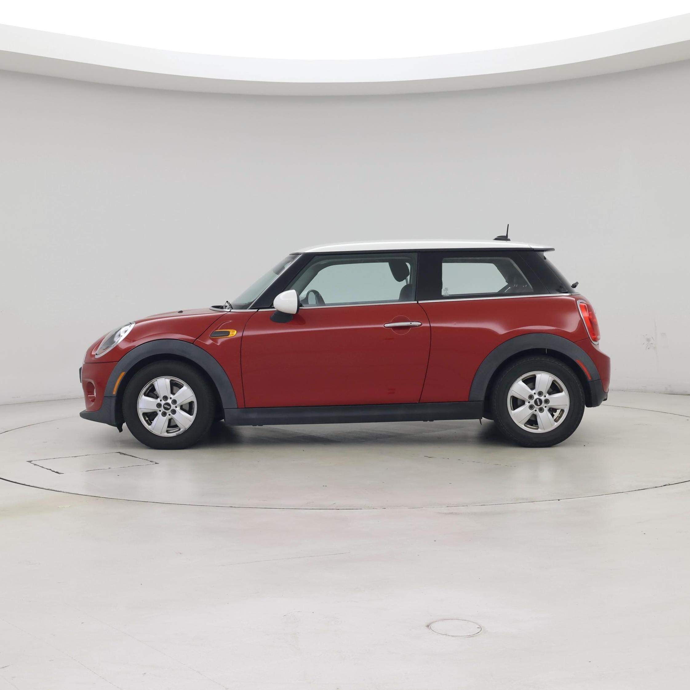 Thumbnail: 2015 MINI Cooper Hardtop - 3