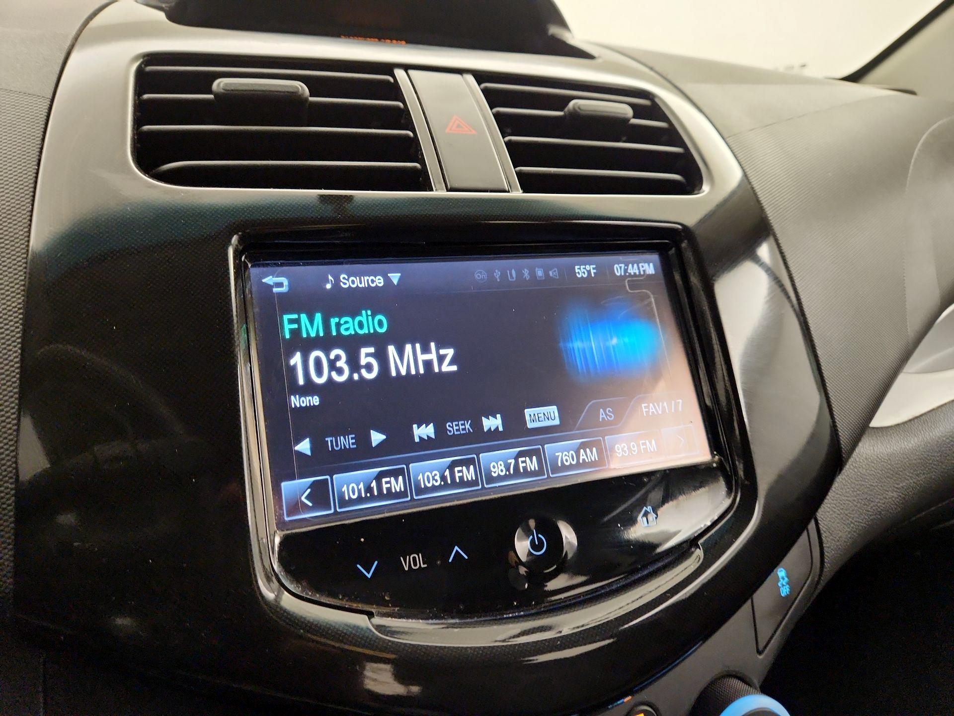 Thumbnail: 2015 Chevrolet Spark - 14