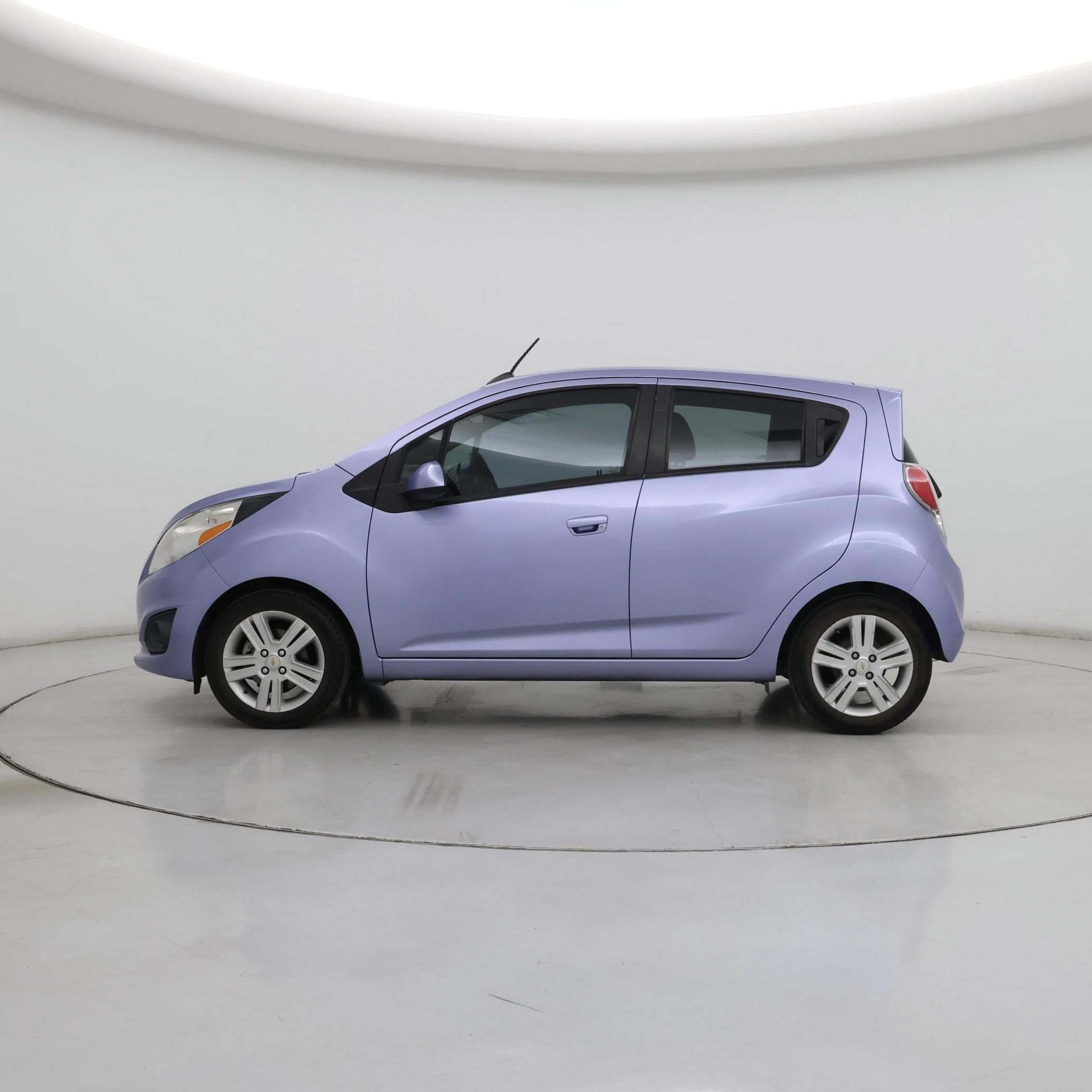Thumbnail: 2015 Chevrolet Spark - 3