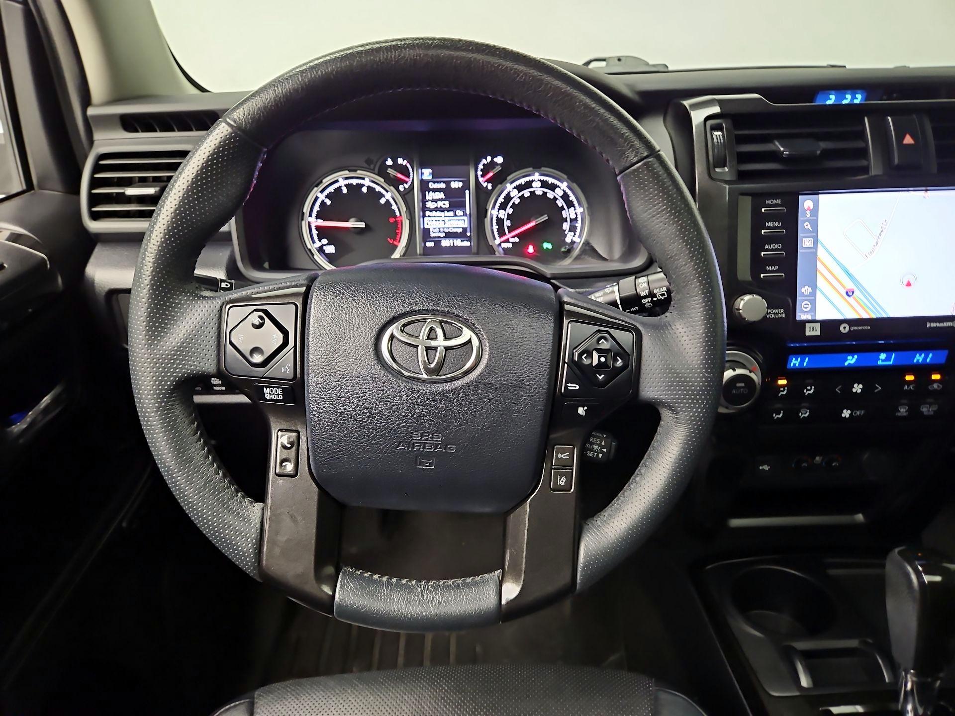 Thumbnail: 2020 Toyota 4Runner - 10