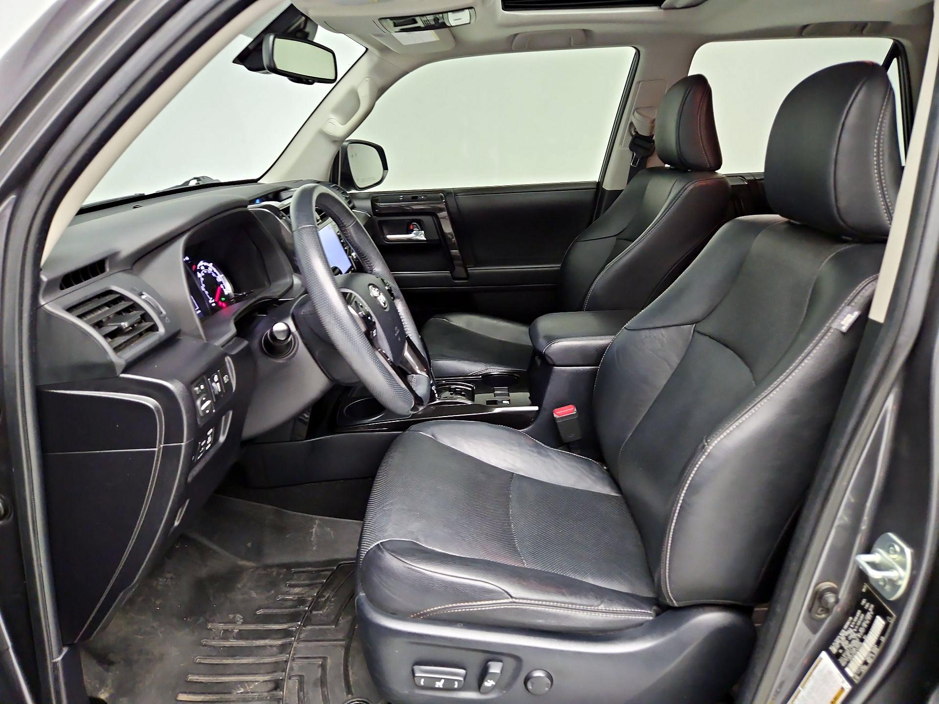 Thumbnail: 2020 Toyota 4Runner - 11