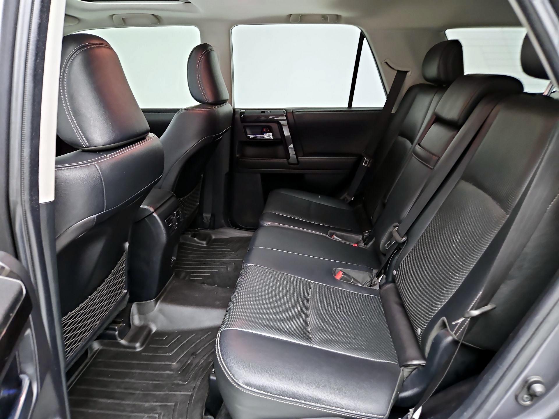 Thumbnail: 2020 Toyota 4Runner - 20