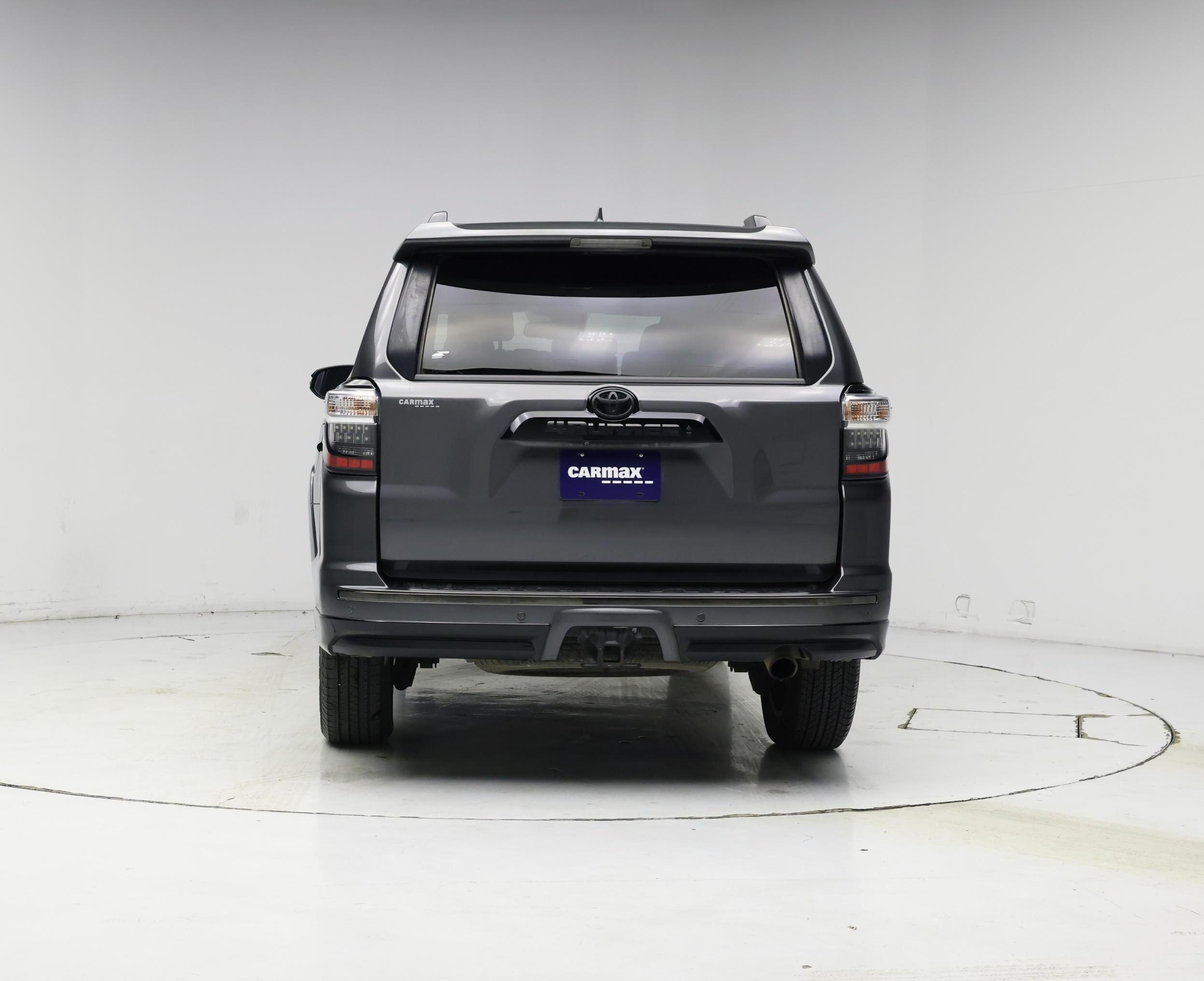 Thumbnail: 2020 Toyota 4Runner - 6