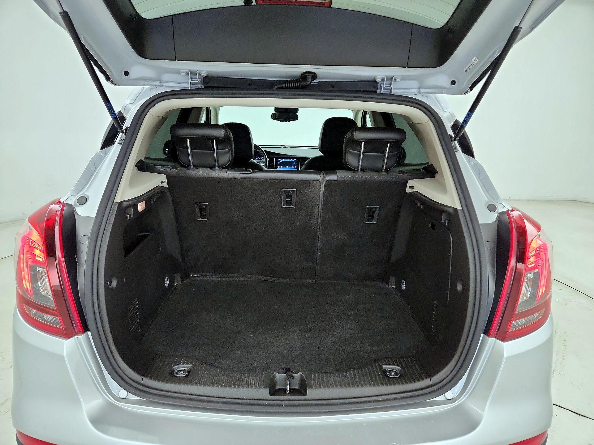 Thumbnail: 2018 Buick Encore - 20