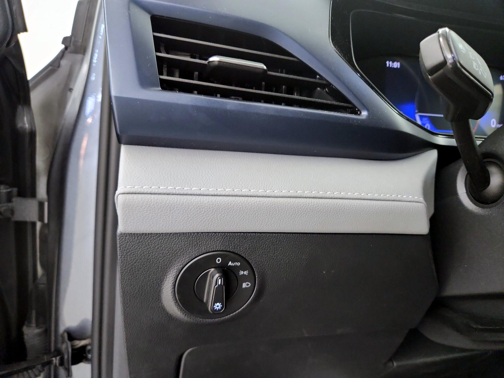 Thumbnail: 2024 Volkswagen Taos - 13