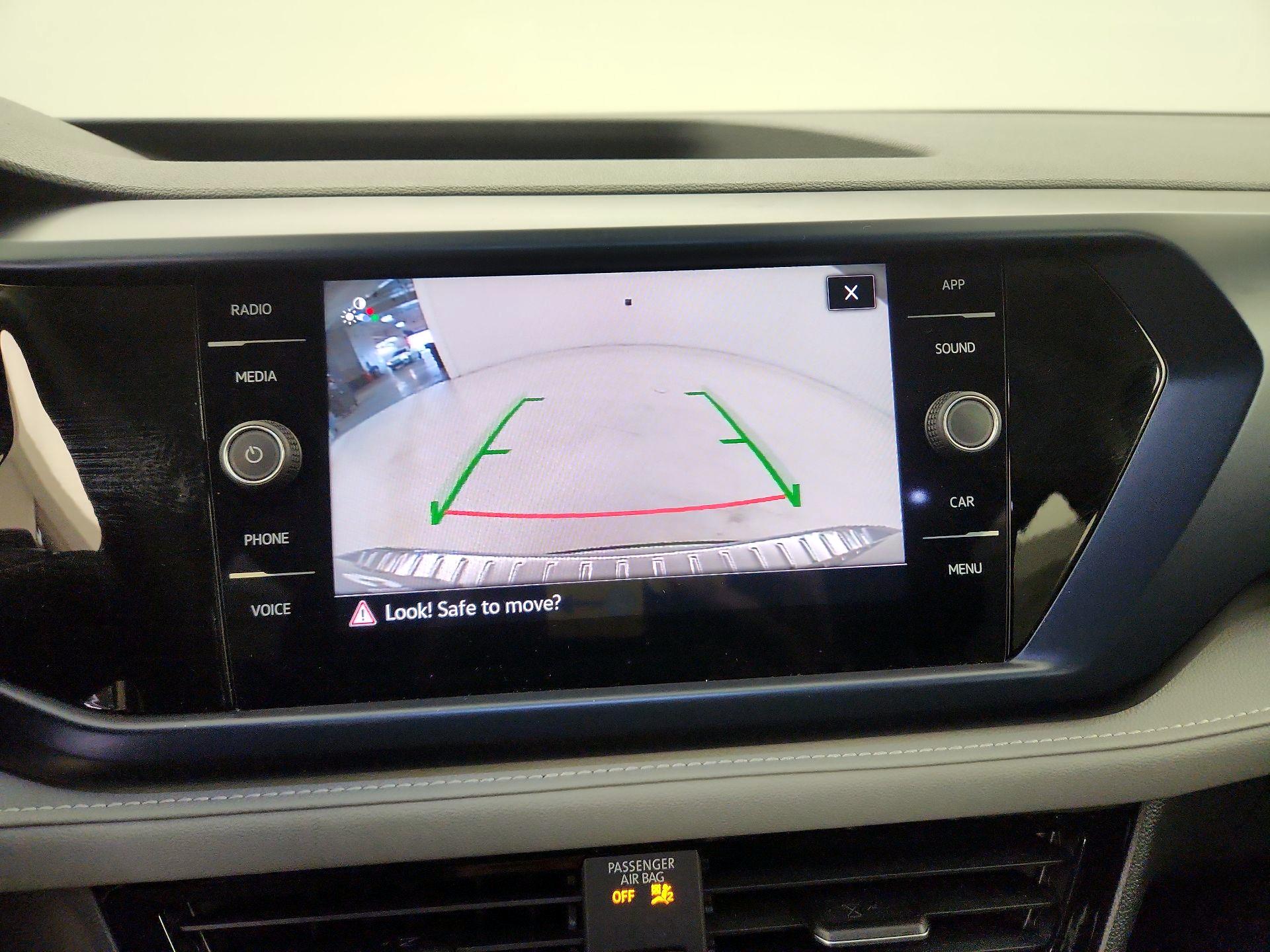 Thumbnail: 2024 Volkswagen Taos - 14