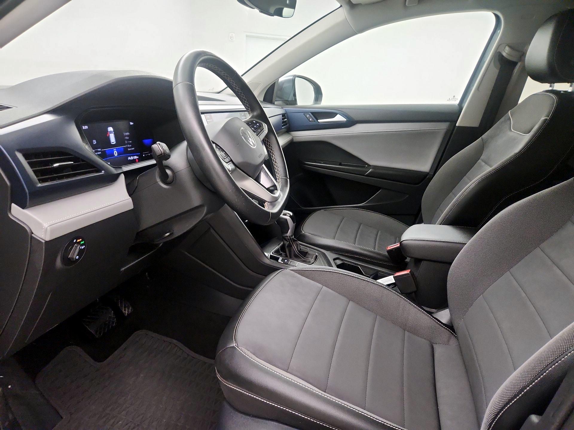 Thumbnail: 2023 Volkswagen Taos - 11