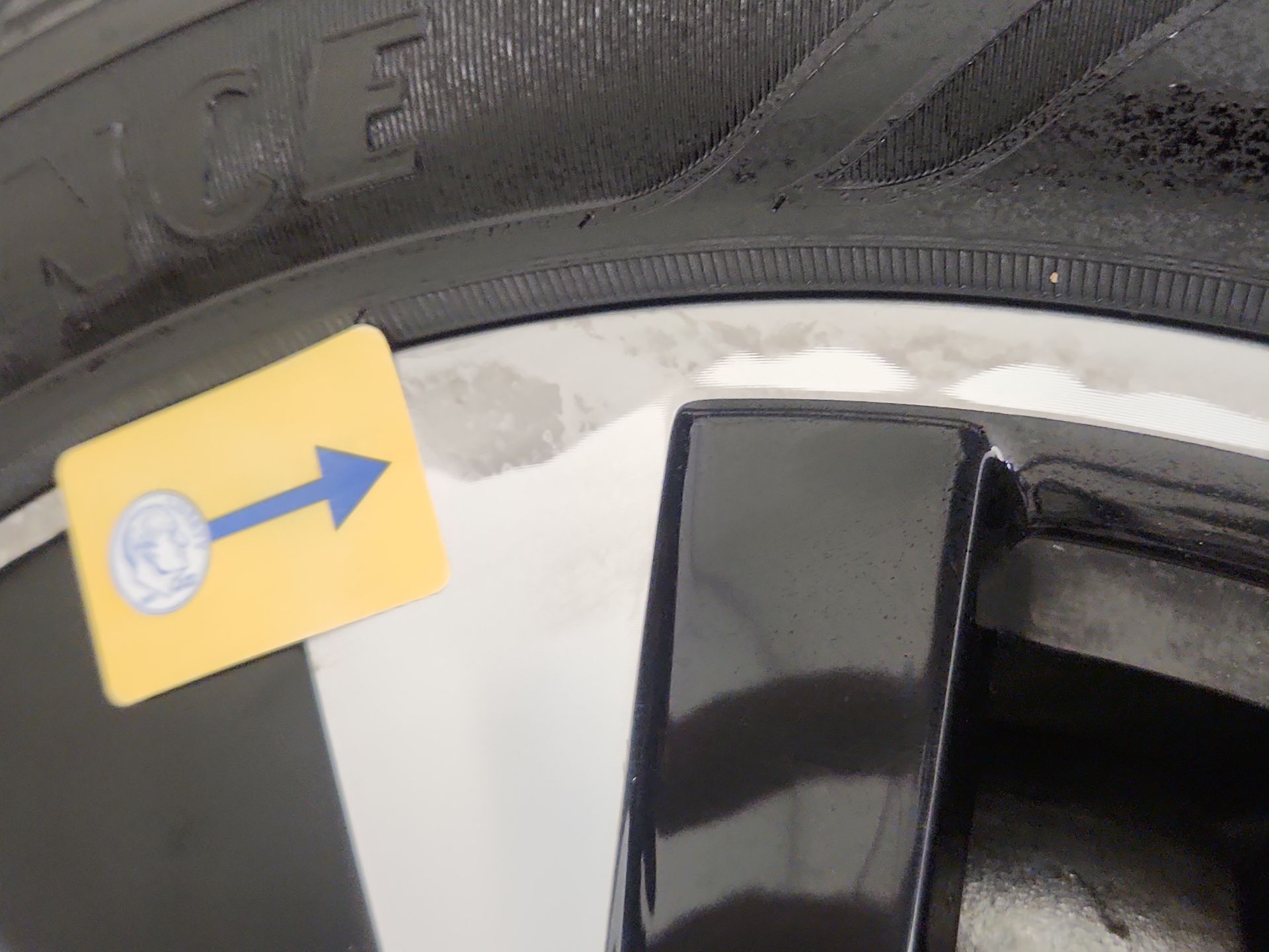 Thumbnail: 2023 Volkswagen Taos - 19