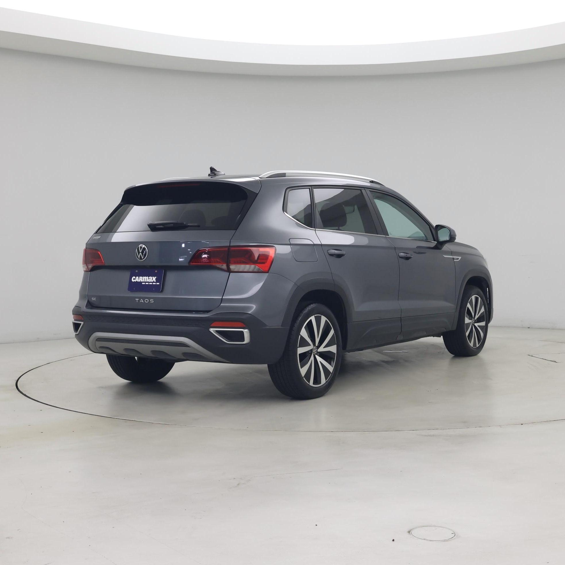 Thumbnail: 2023 Volkswagen Taos - 8