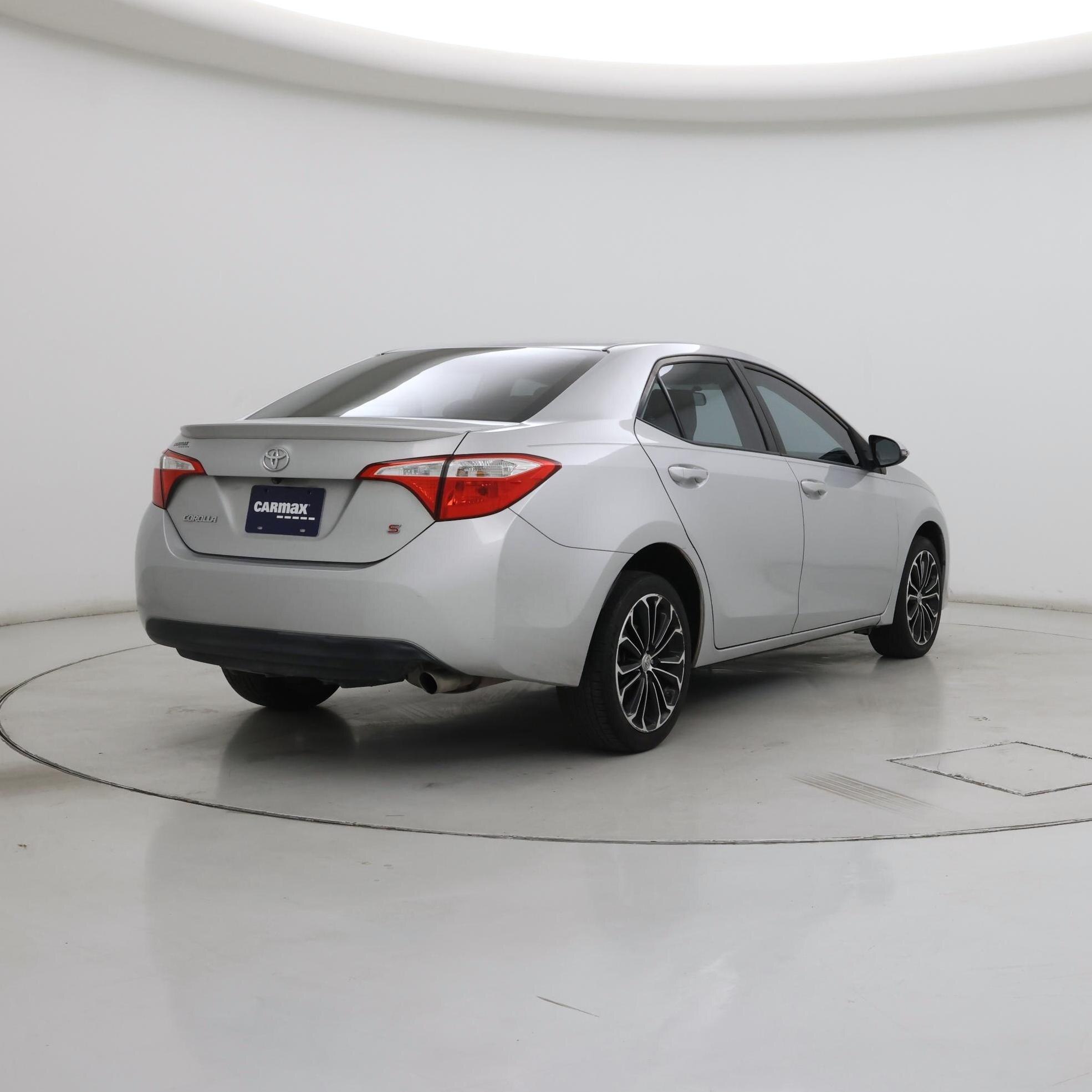 Thumbnail: 2015 Toyota Corolla - 8