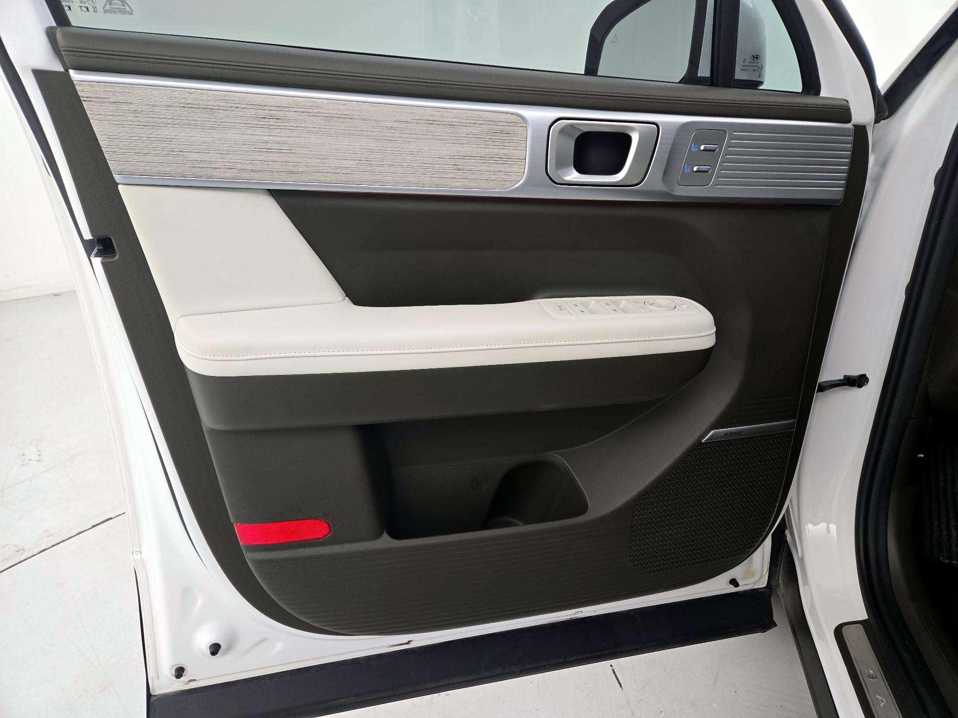 Thumbnail: 2025 Hyundai Santa Fe - 12