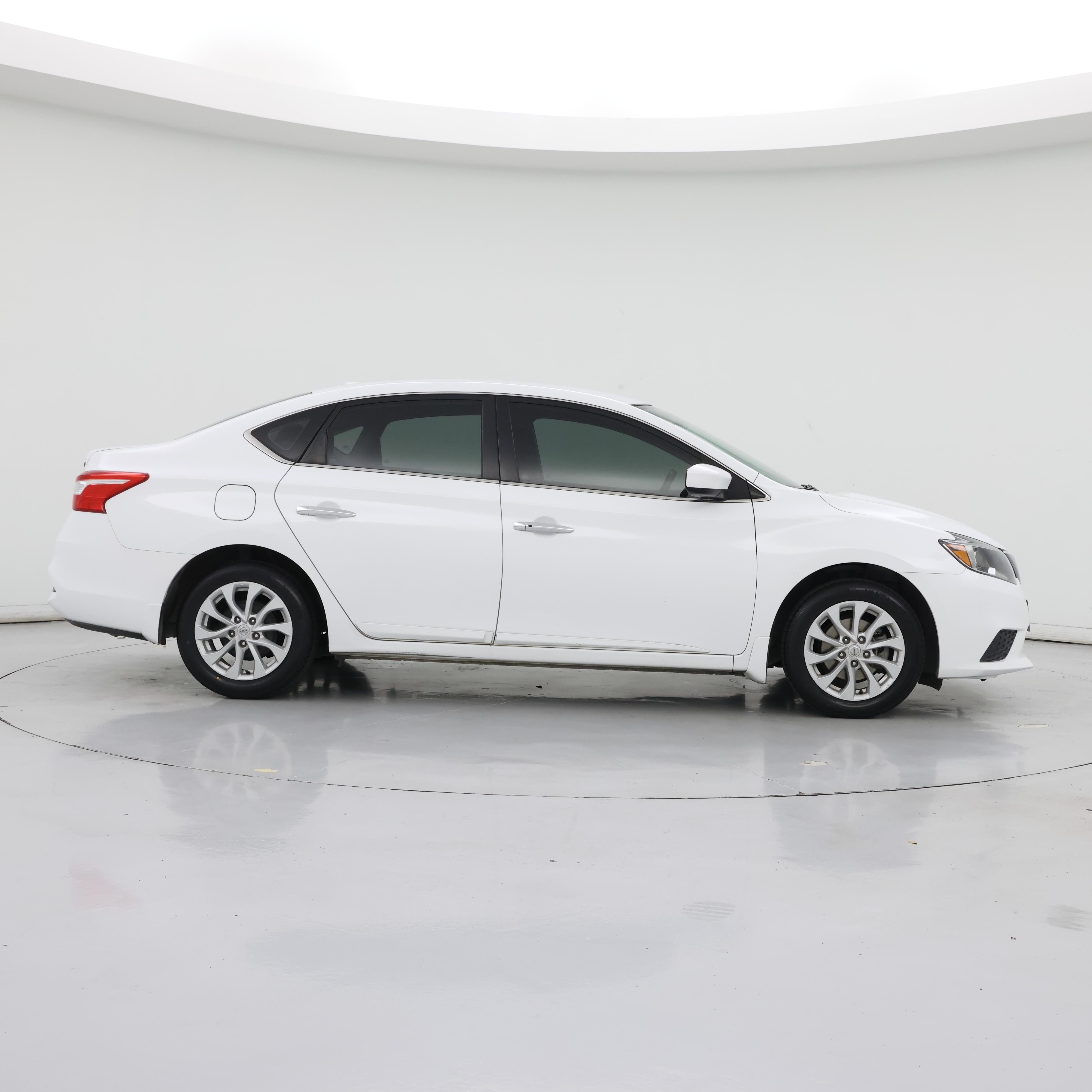 Thumbnail: 2019 Nissan Sentra - 7