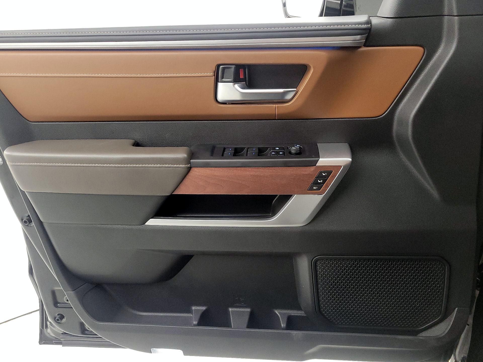 Thumbnail: 2024 Toyota Tundra - 12