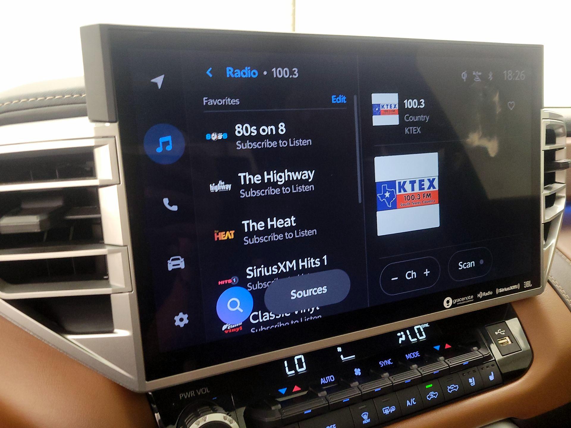 Thumbnail: 2024 Toyota Tundra - 15