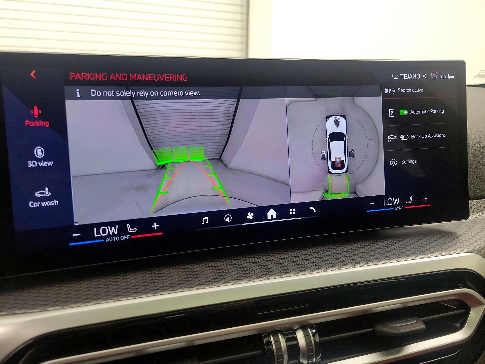 Thumbnail: 2024 BMW i4 - 15