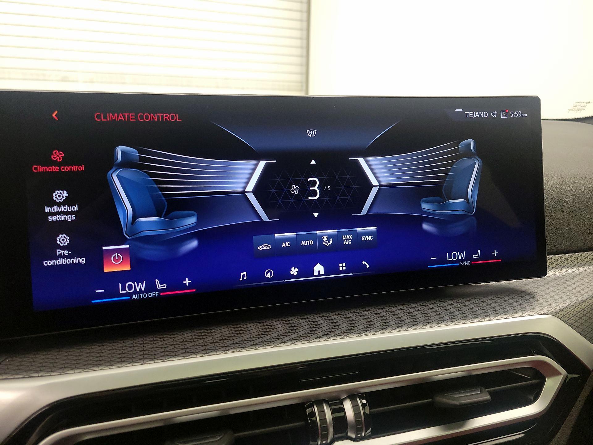 Thumbnail: 2024 BMW i4 - 17