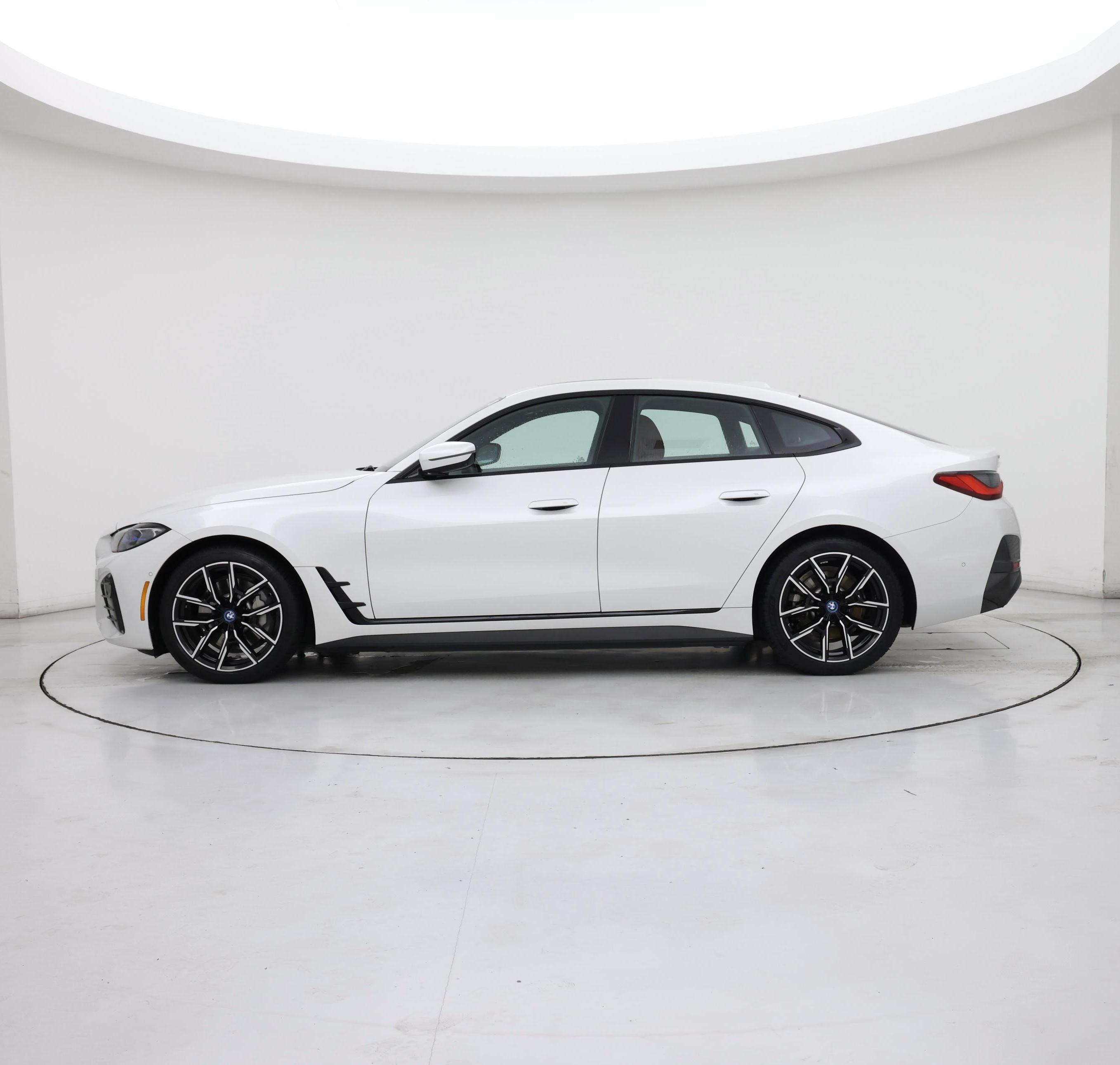 Thumbnail: 2024 BMW i4 - 3