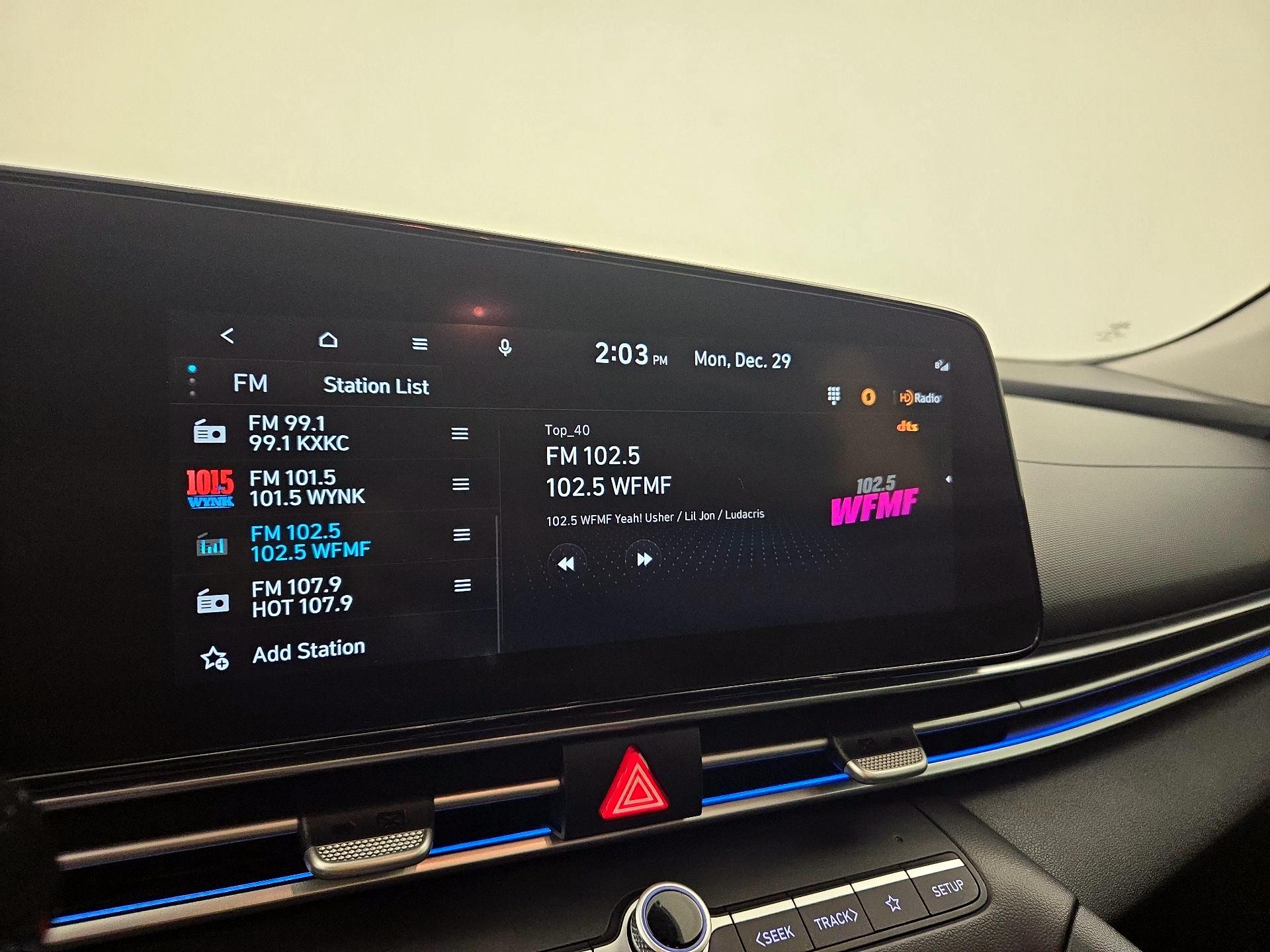 Thumbnail: 2022 Hyundai Elantra - 16