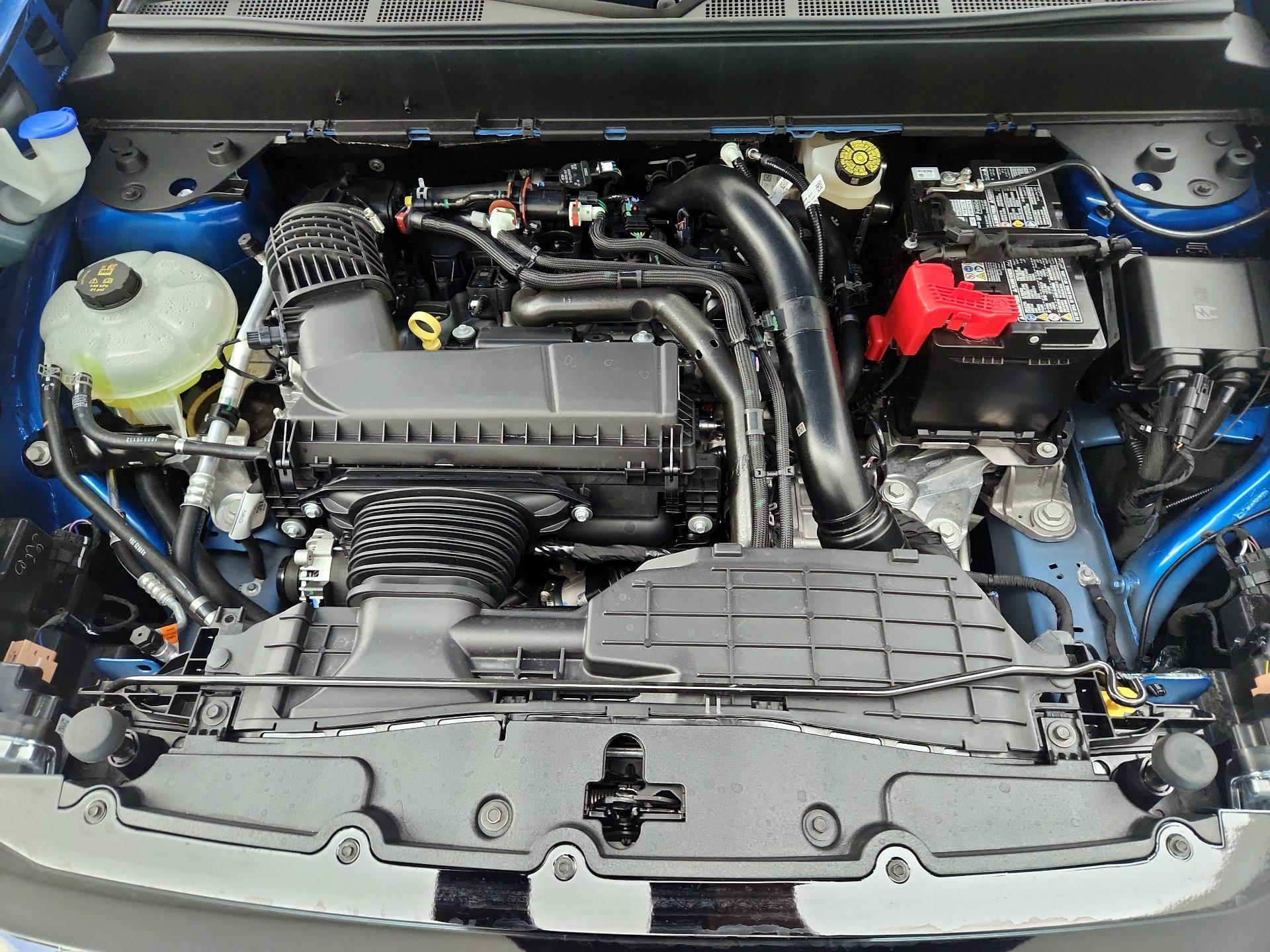 Thumbnail: 2025 Ford Maverick - 17