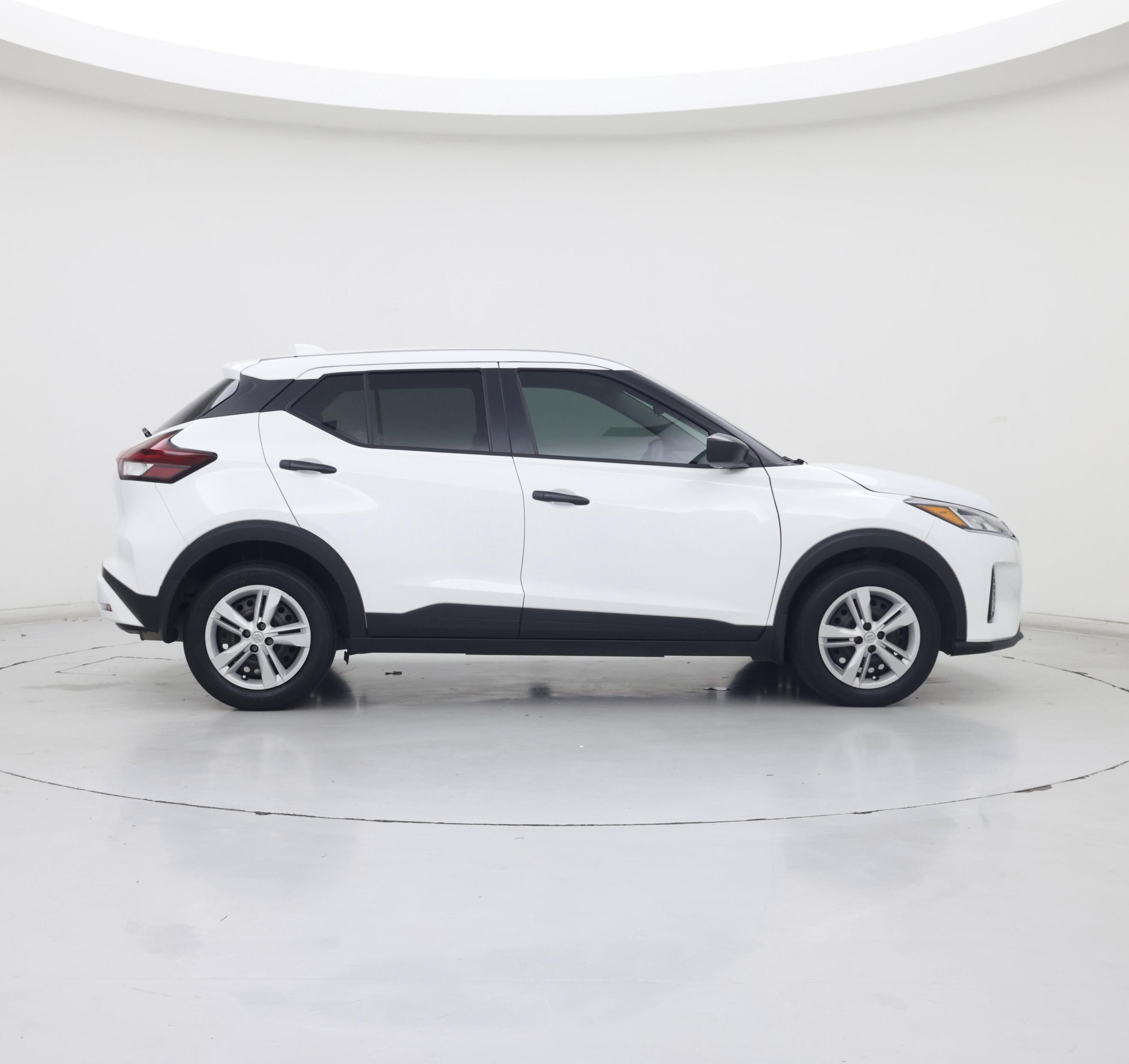 Thumbnail: 2024 Nissan Kicks - 7