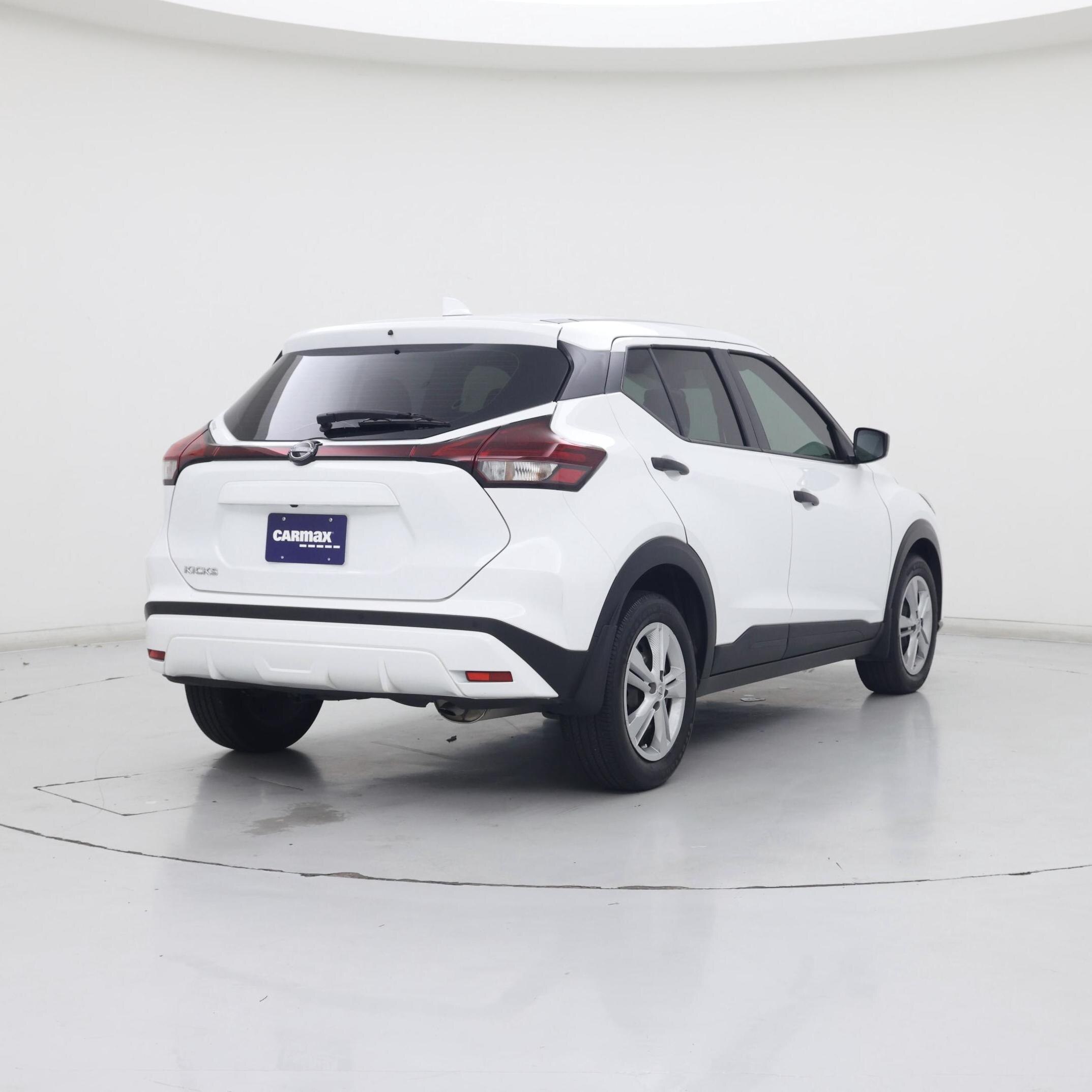 Thumbnail: 2024 Nissan Kicks - 8