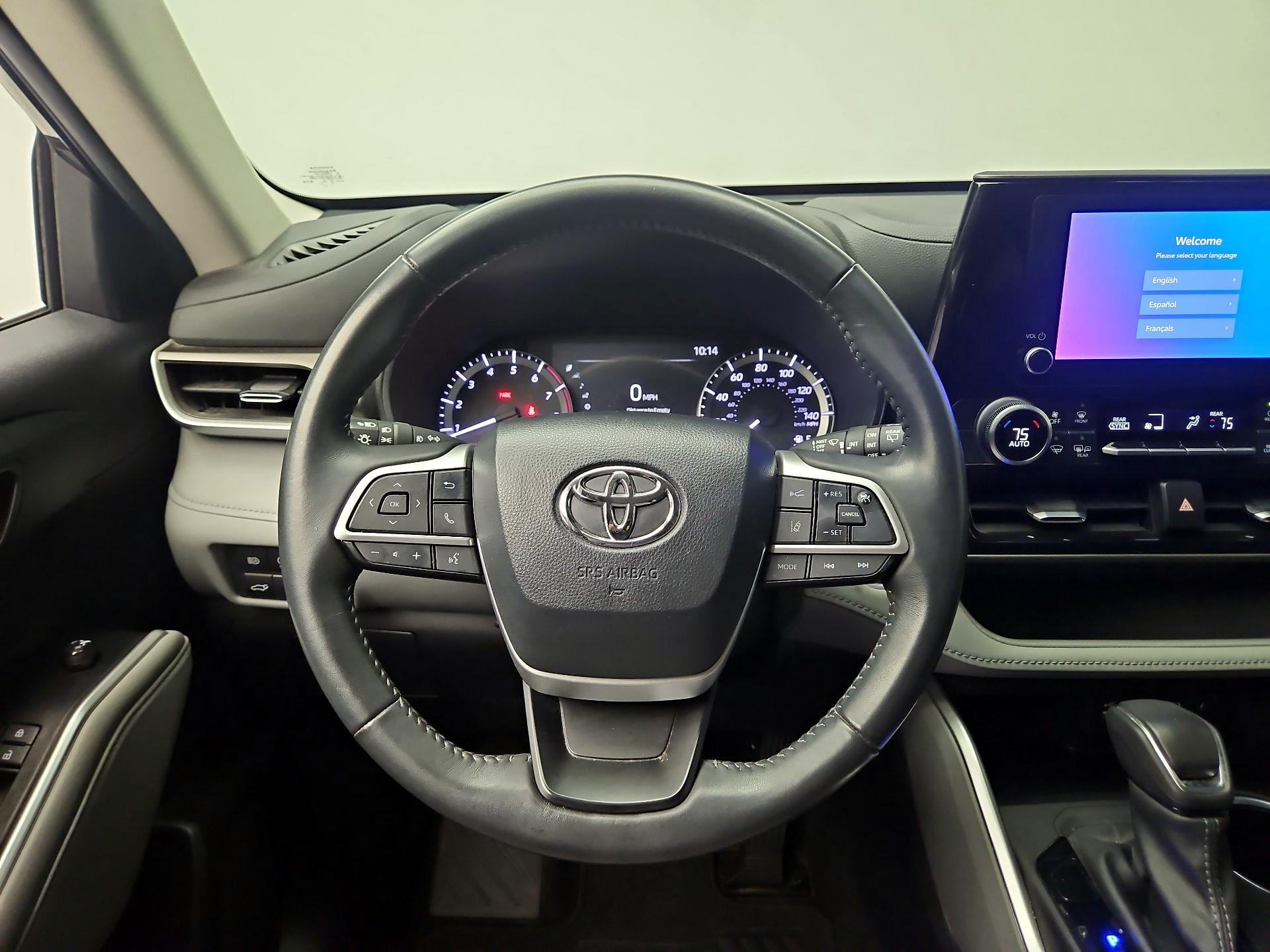 Thumbnail: 2024 Toyota Highlander - 10